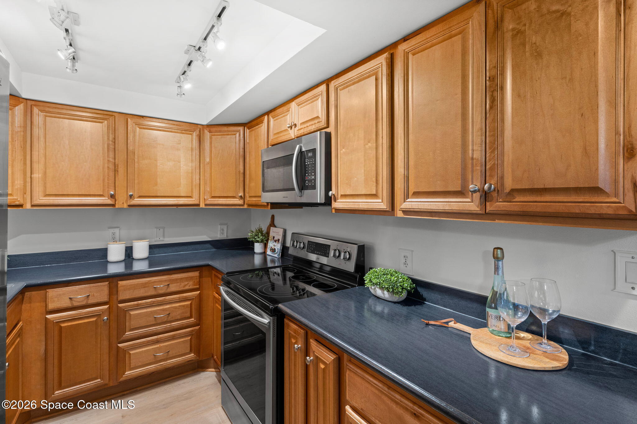 877 N Highway A1a 208