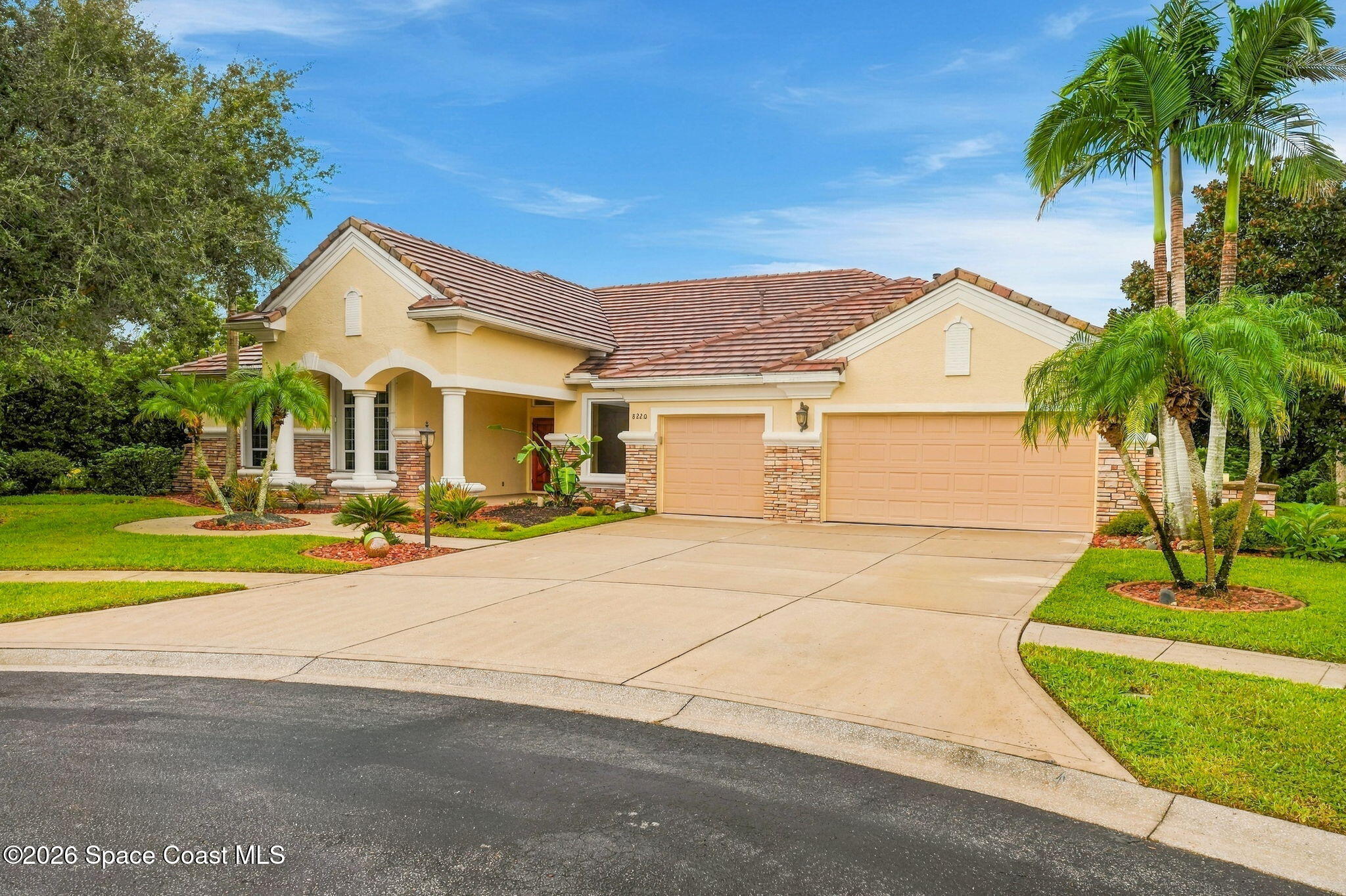8220 Compton Way