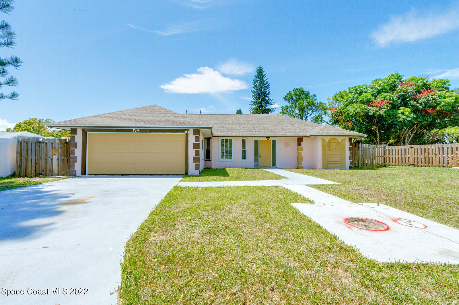 714 John Carroll Lane