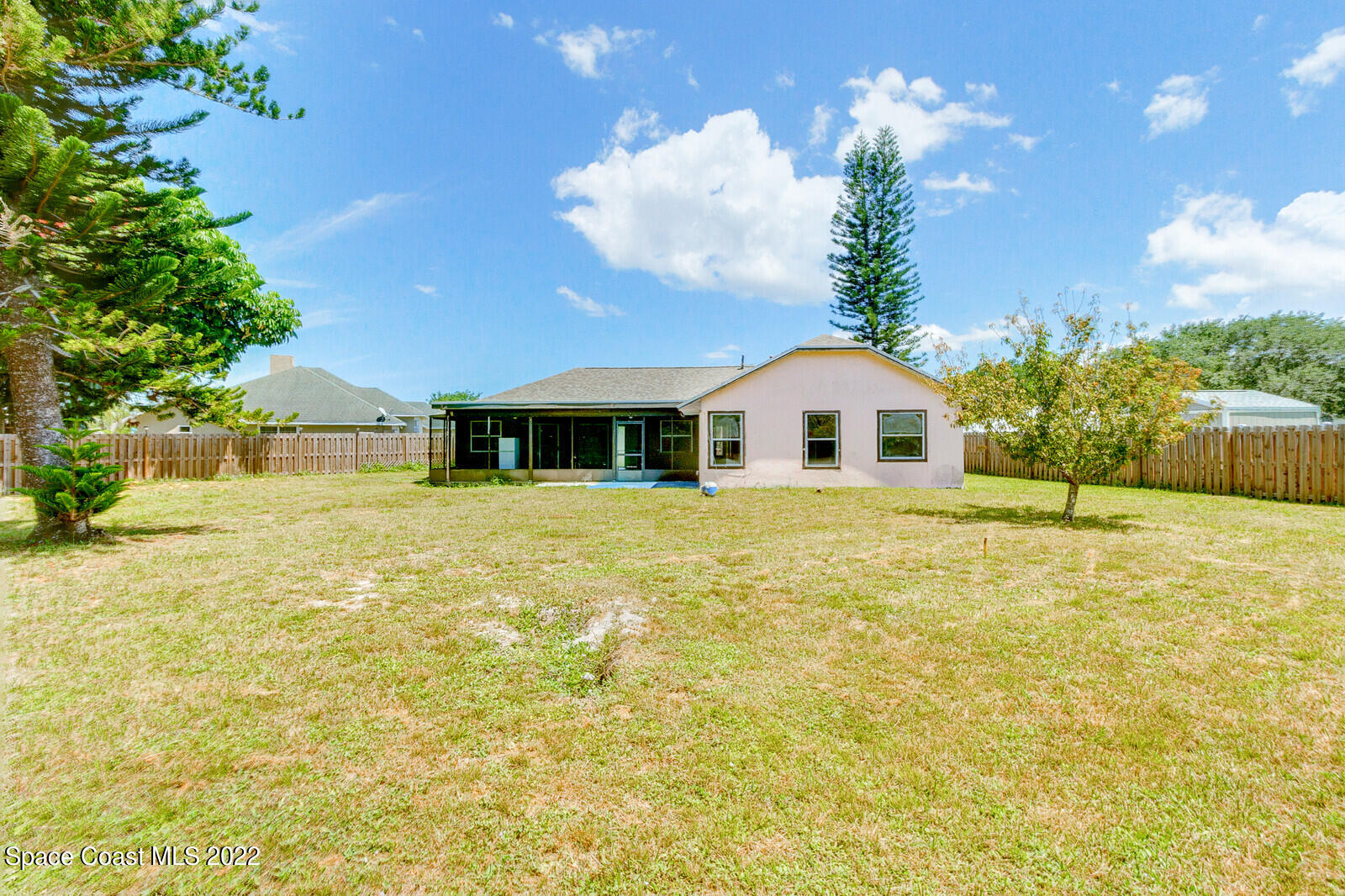 714 John Carroll Lane