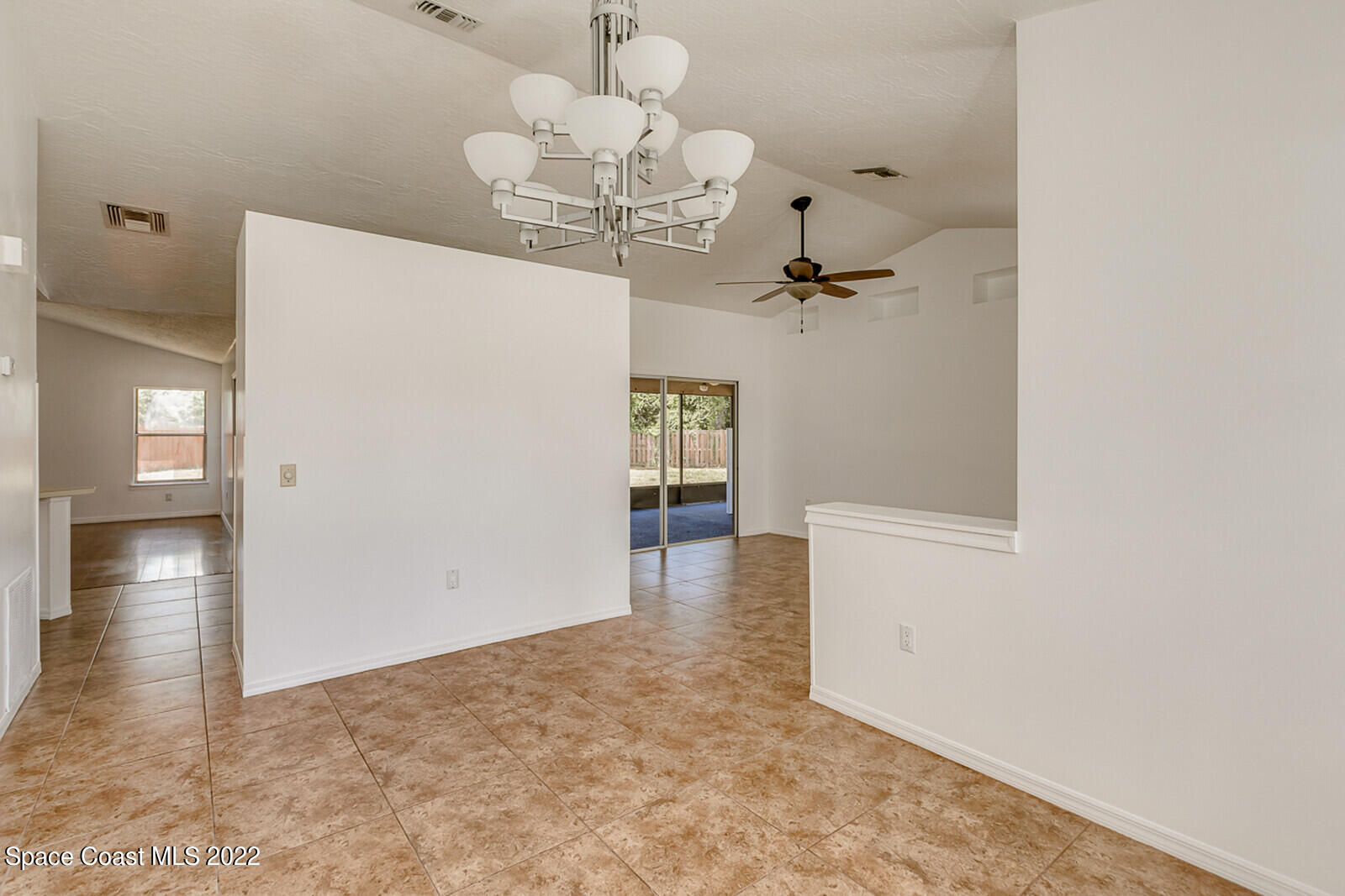 714 John Carroll Lane