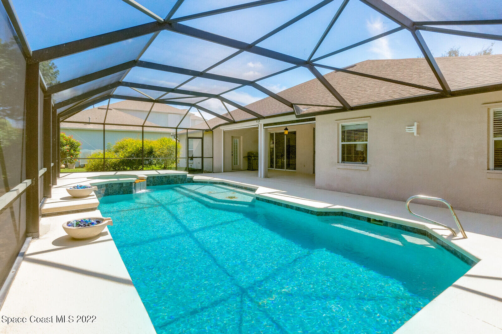 2732 Englewood Drive