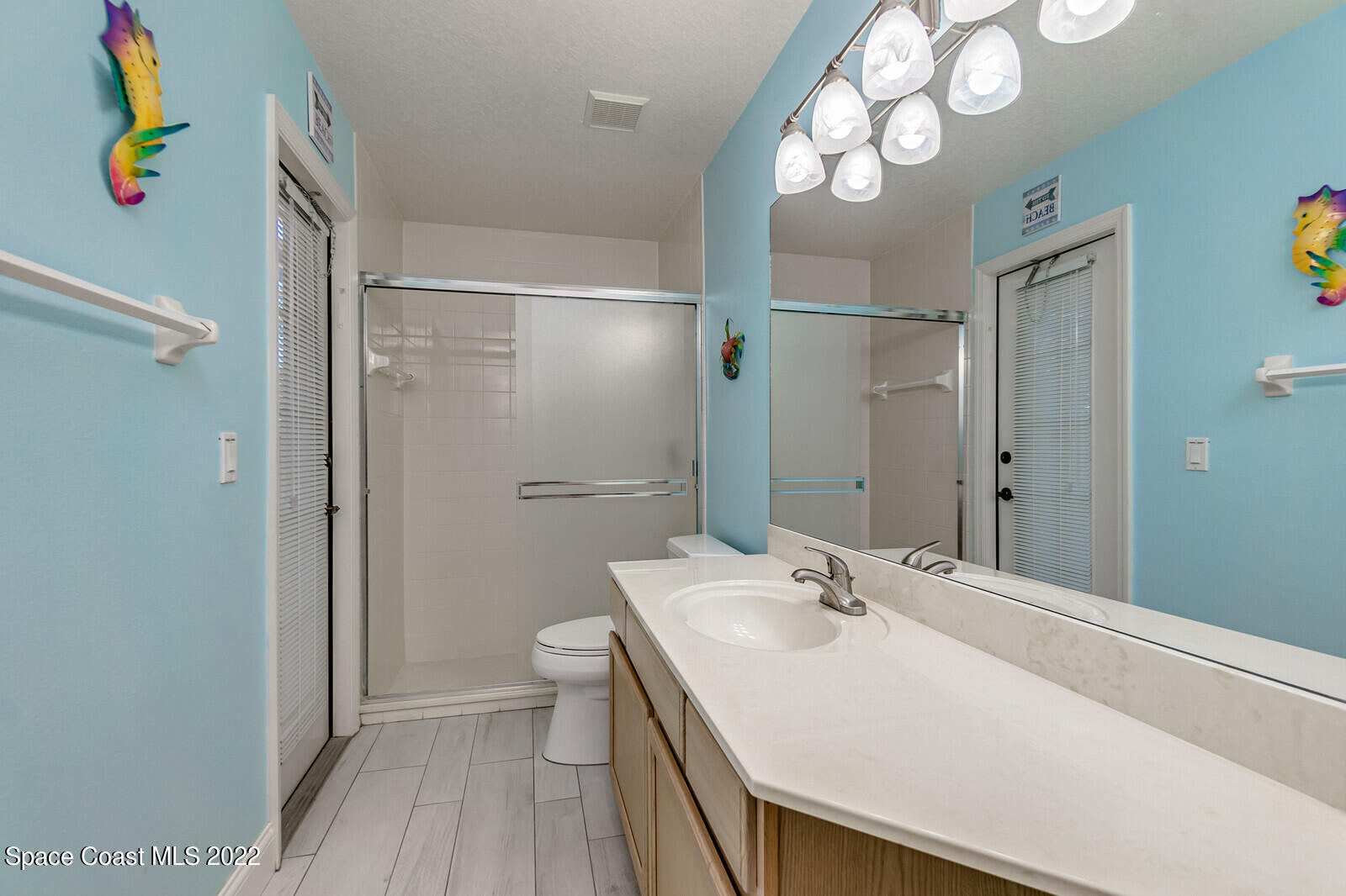 2732 Englewood Drive