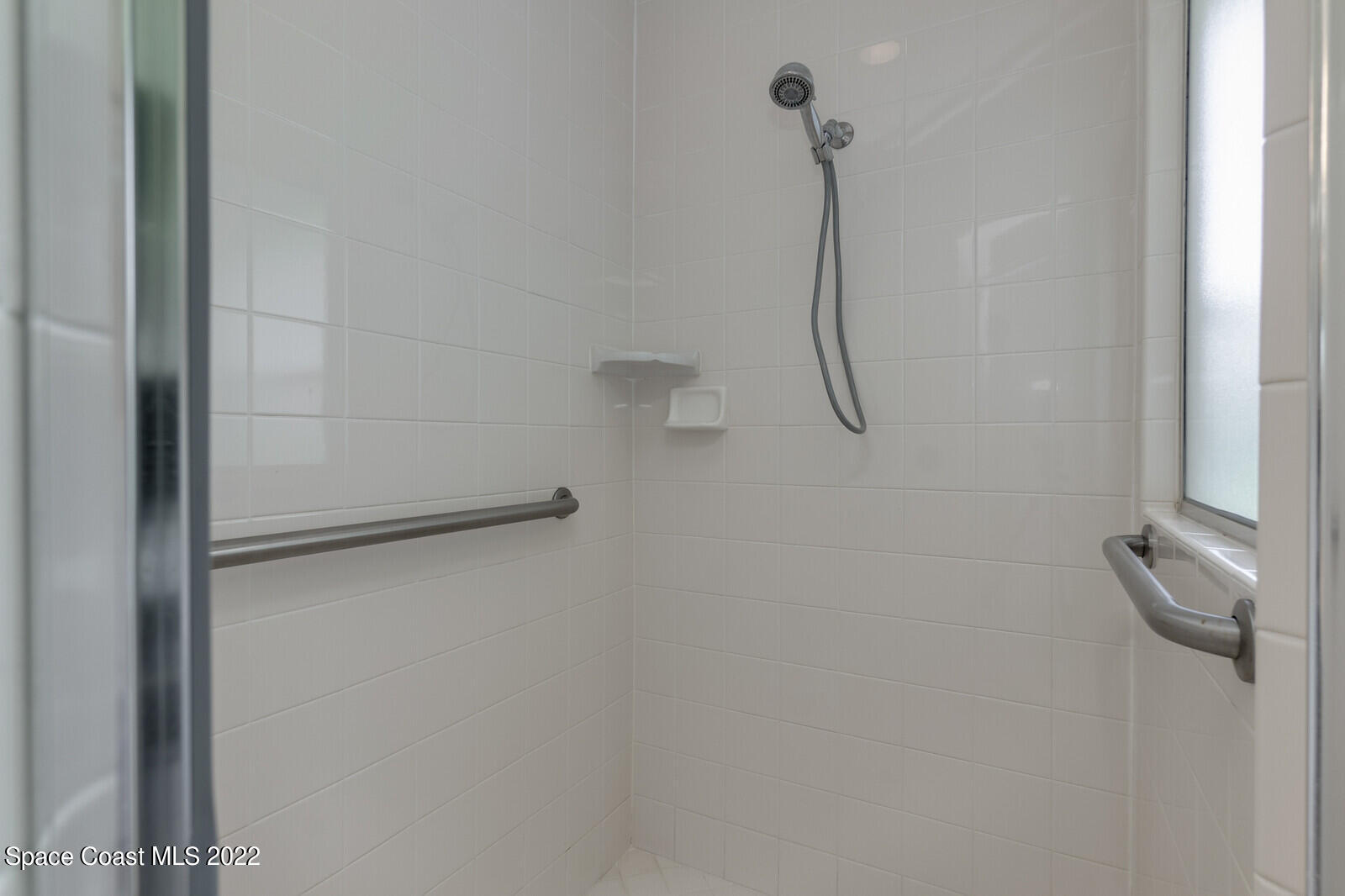 2732 Englewood Drive