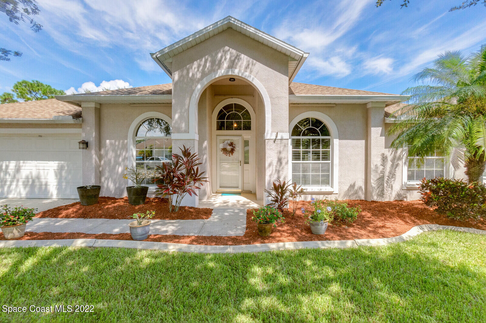 2732 Englewood Drive