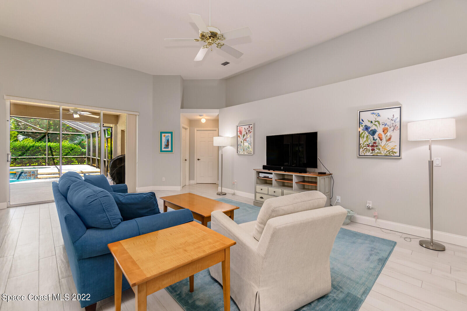 2732 Englewood Drive