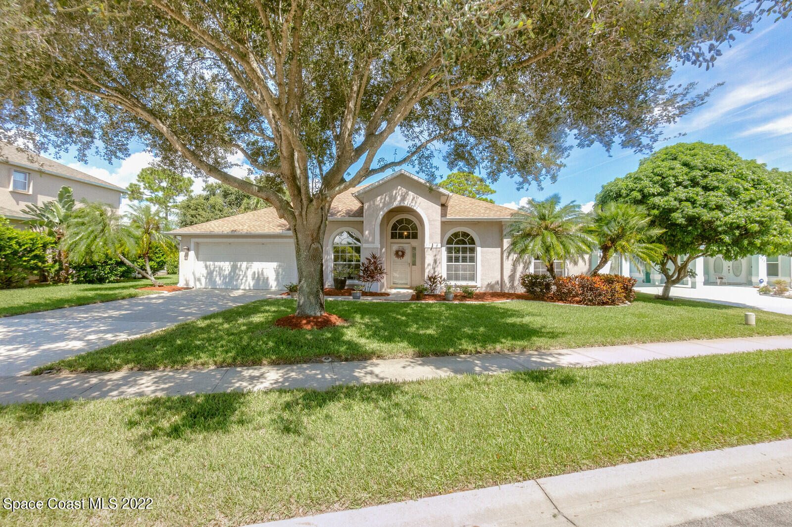 2732 Englewood Drive