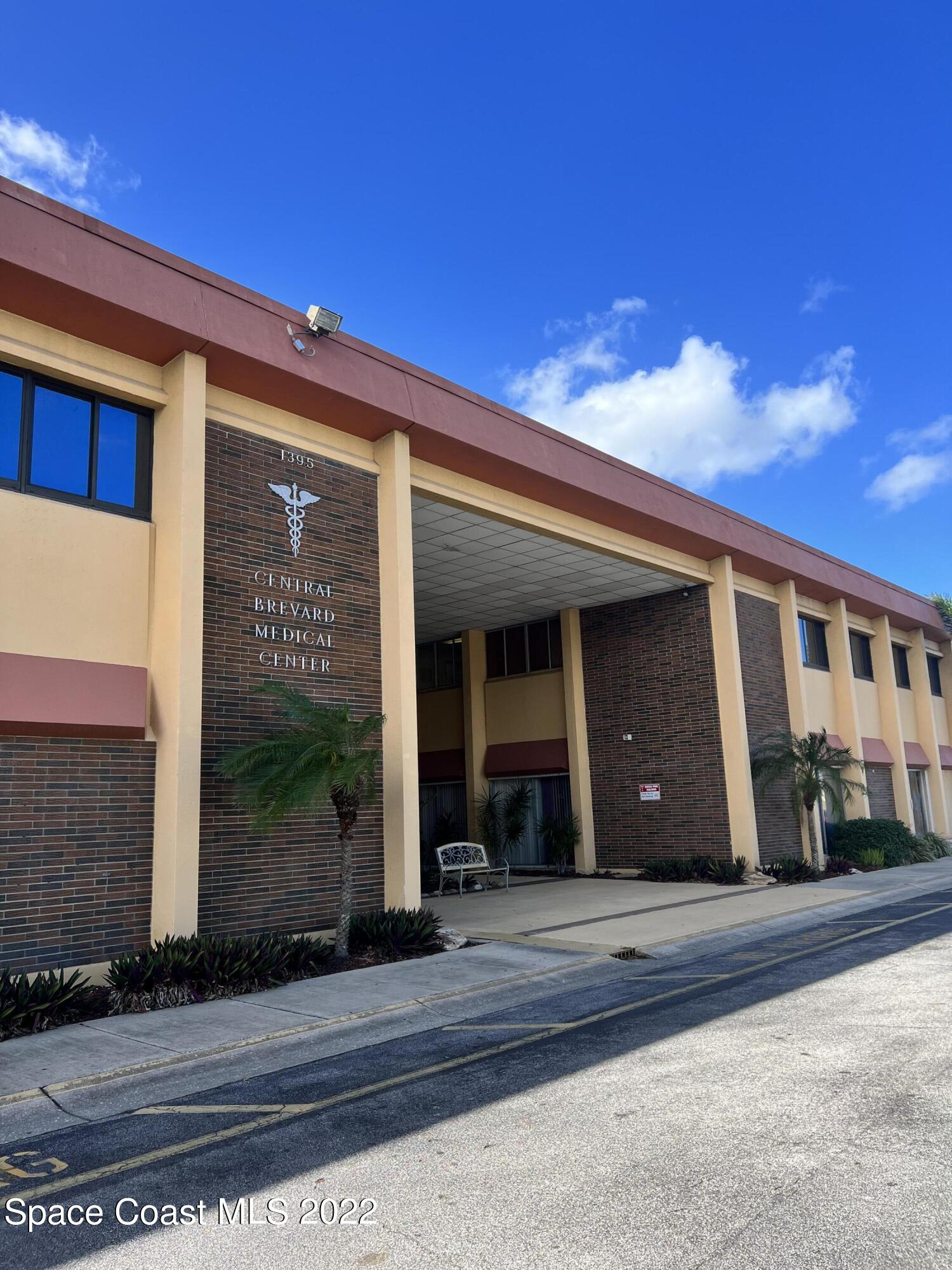 1395 N Courtenay Parkway, 210