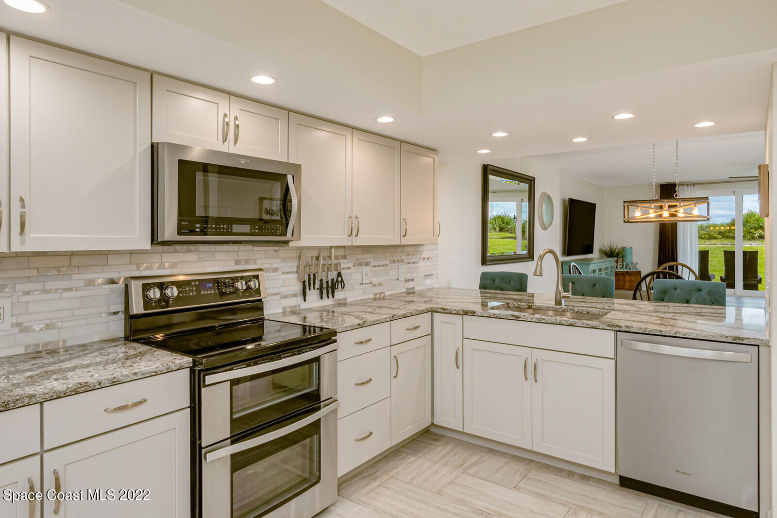 131 Highway A1a, 131