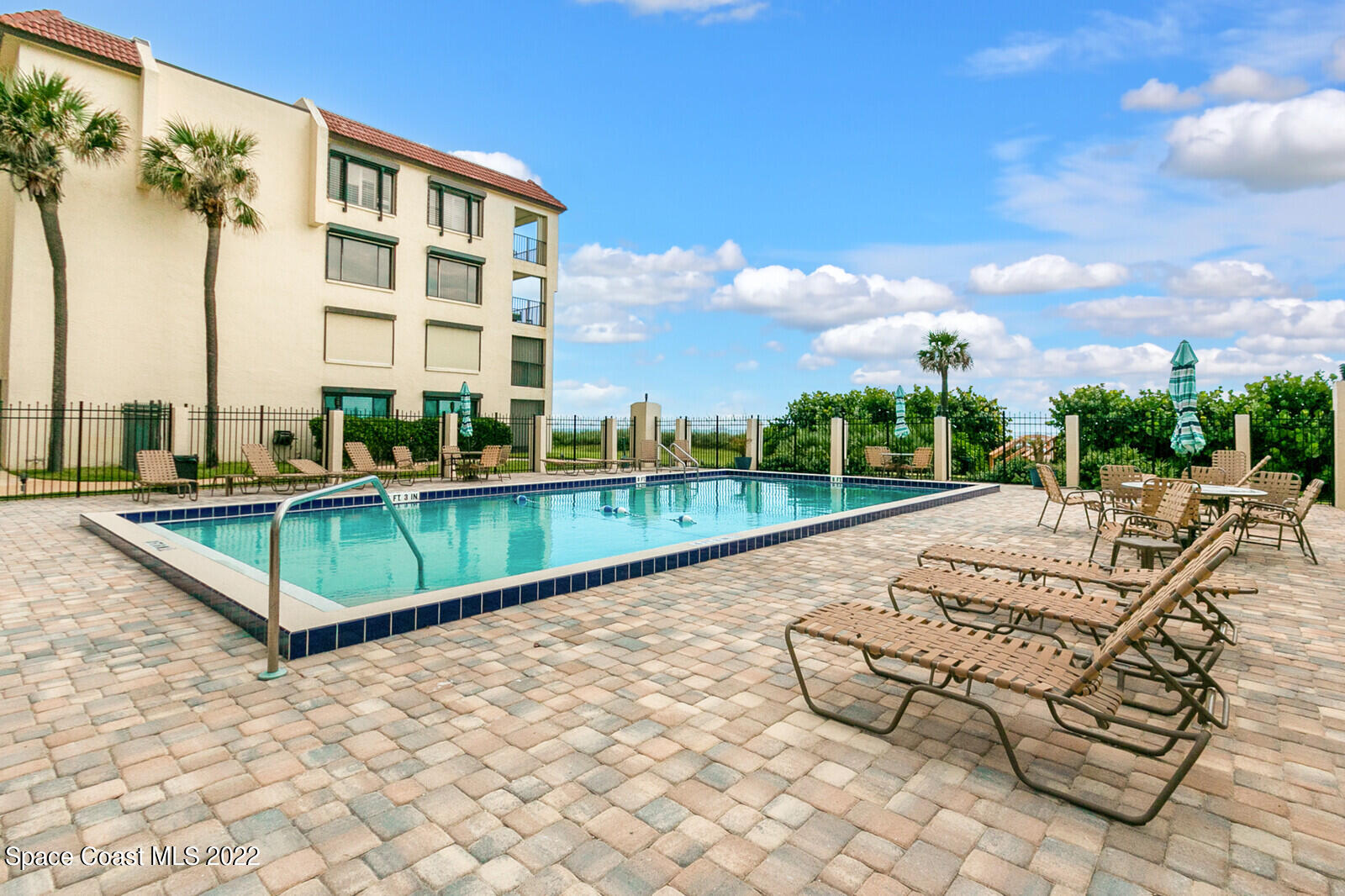 131 Highway A1a, 131