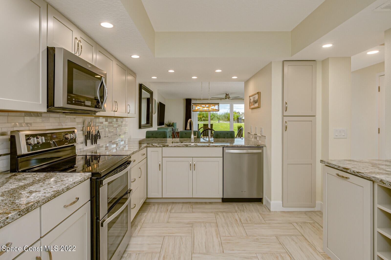 131 Highway A1a, 131