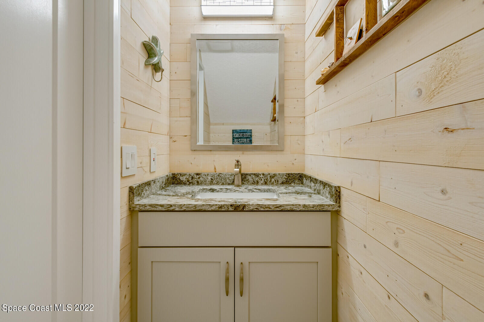 131 Highway A1a, 131