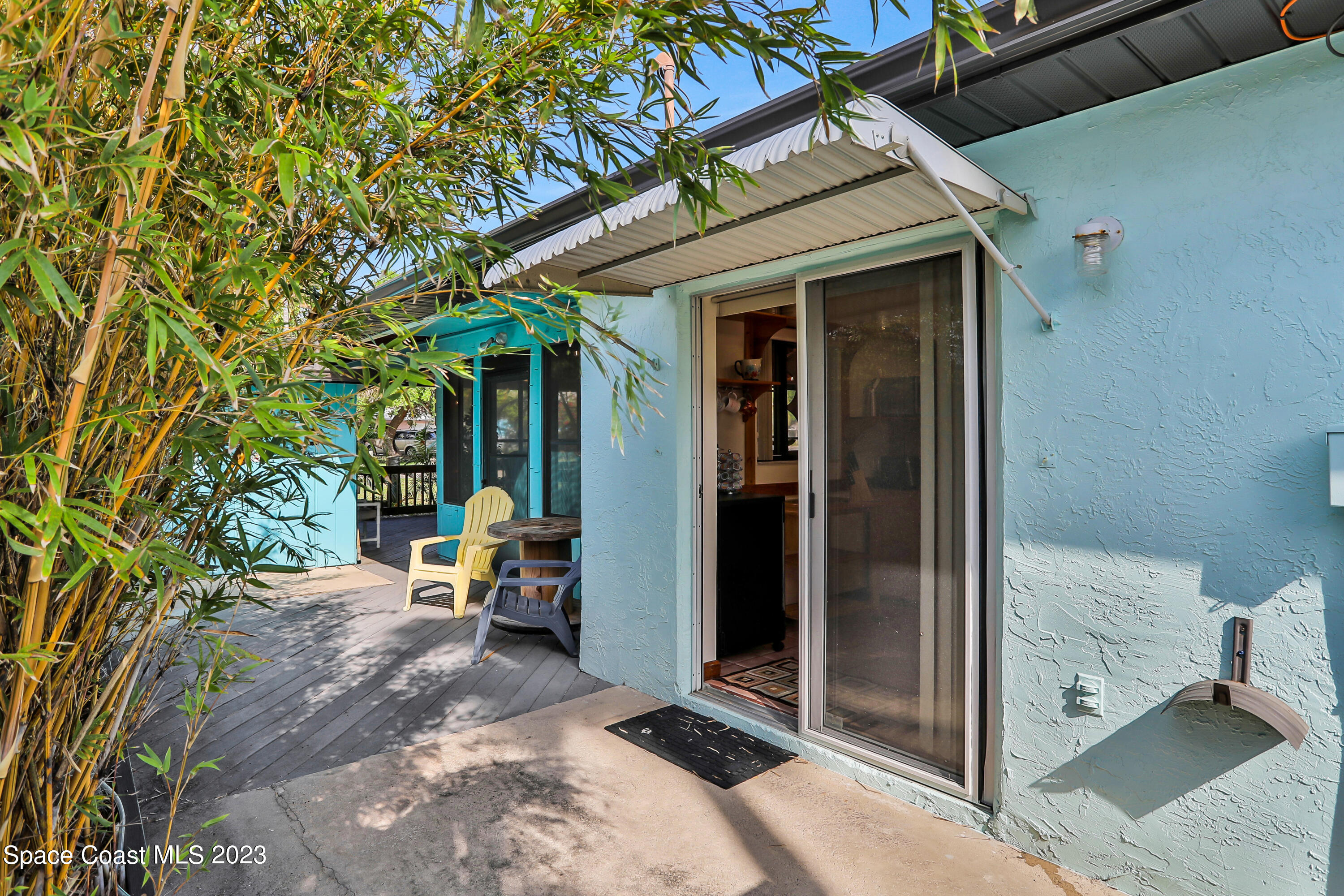 8543 Rosalind Avenue