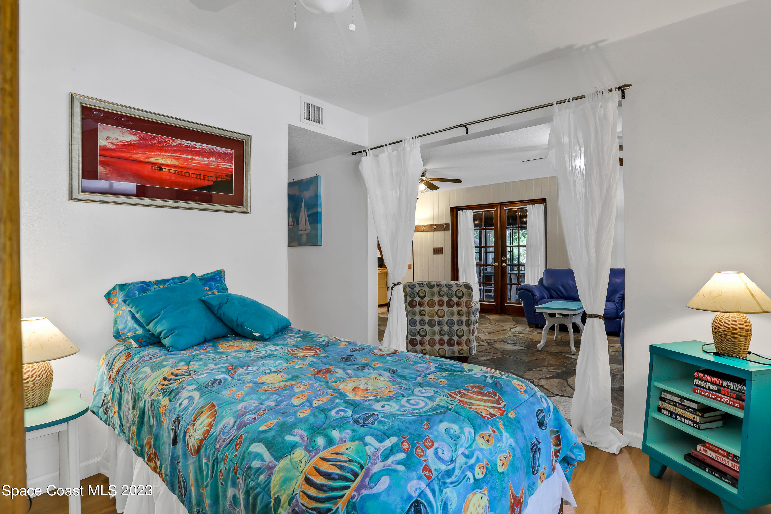 8543 Rosalind Avenue