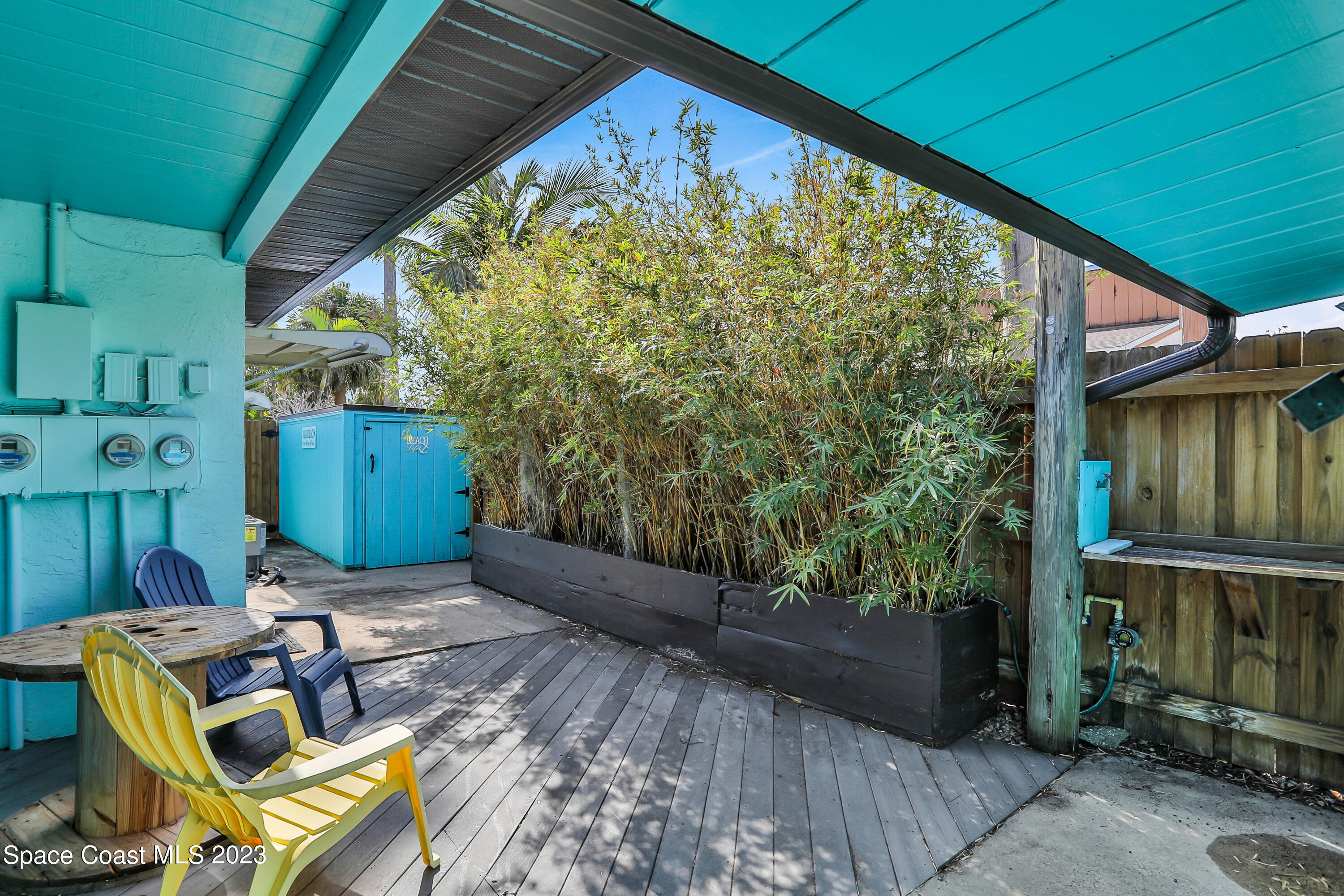 8543 Rosalind Avenue