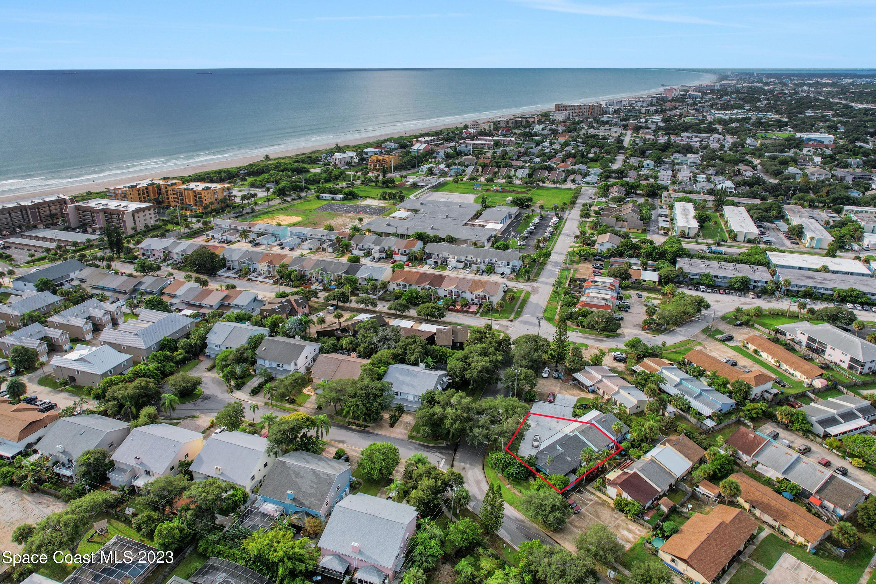 8543 Rosalind Avenue