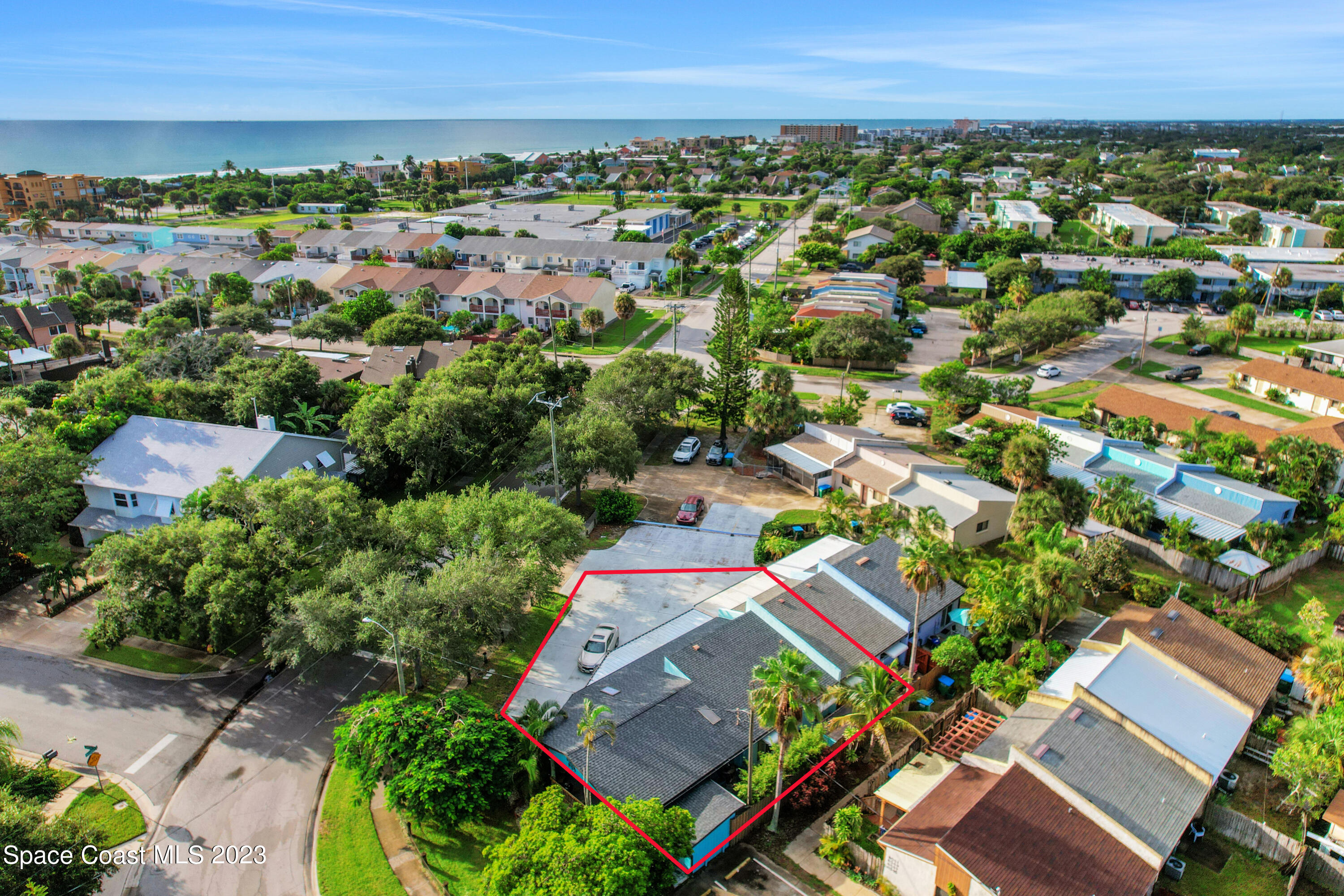 8543 Rosalind Avenue