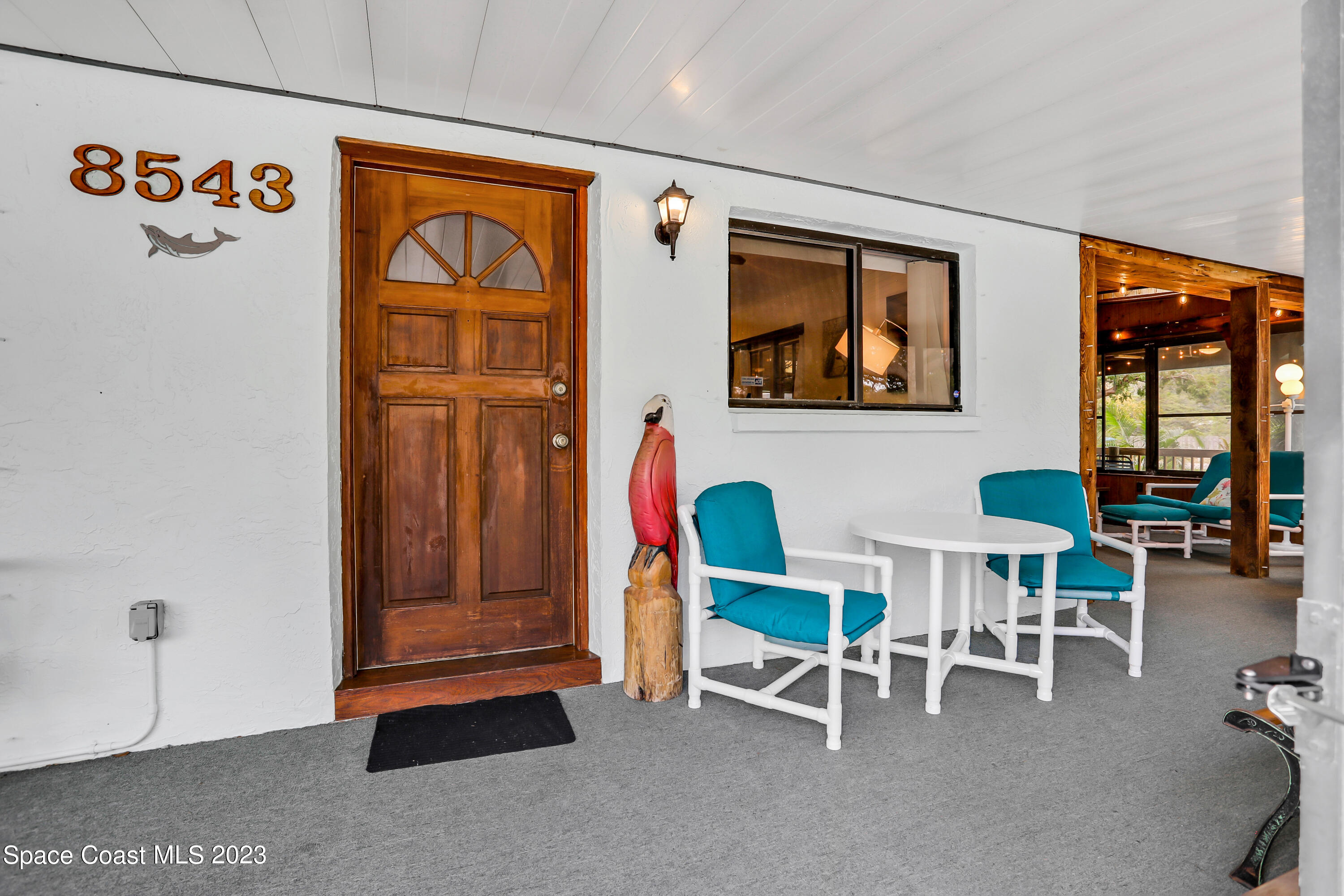 8543 Rosalind Avenue