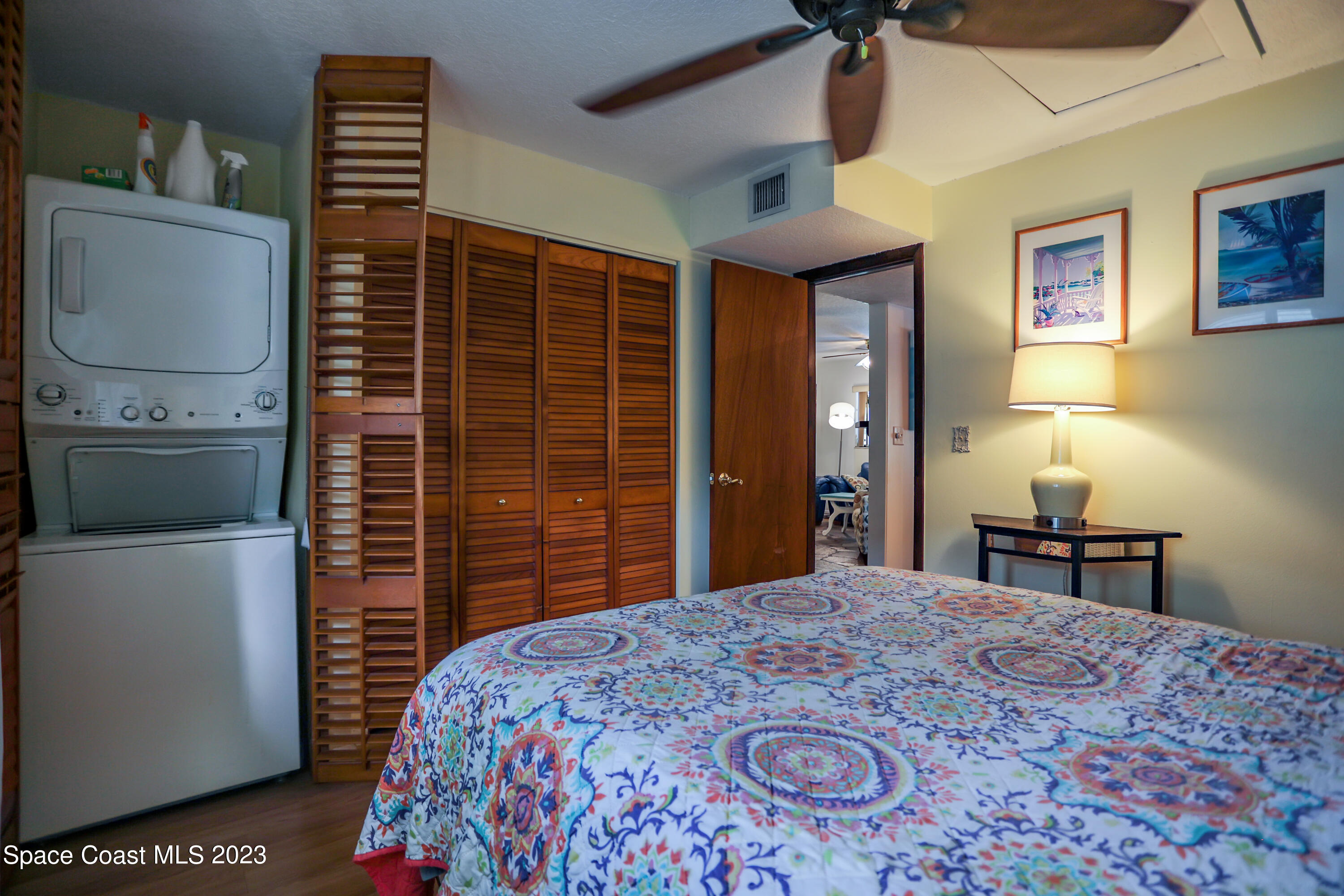 8543 Rosalind Avenue