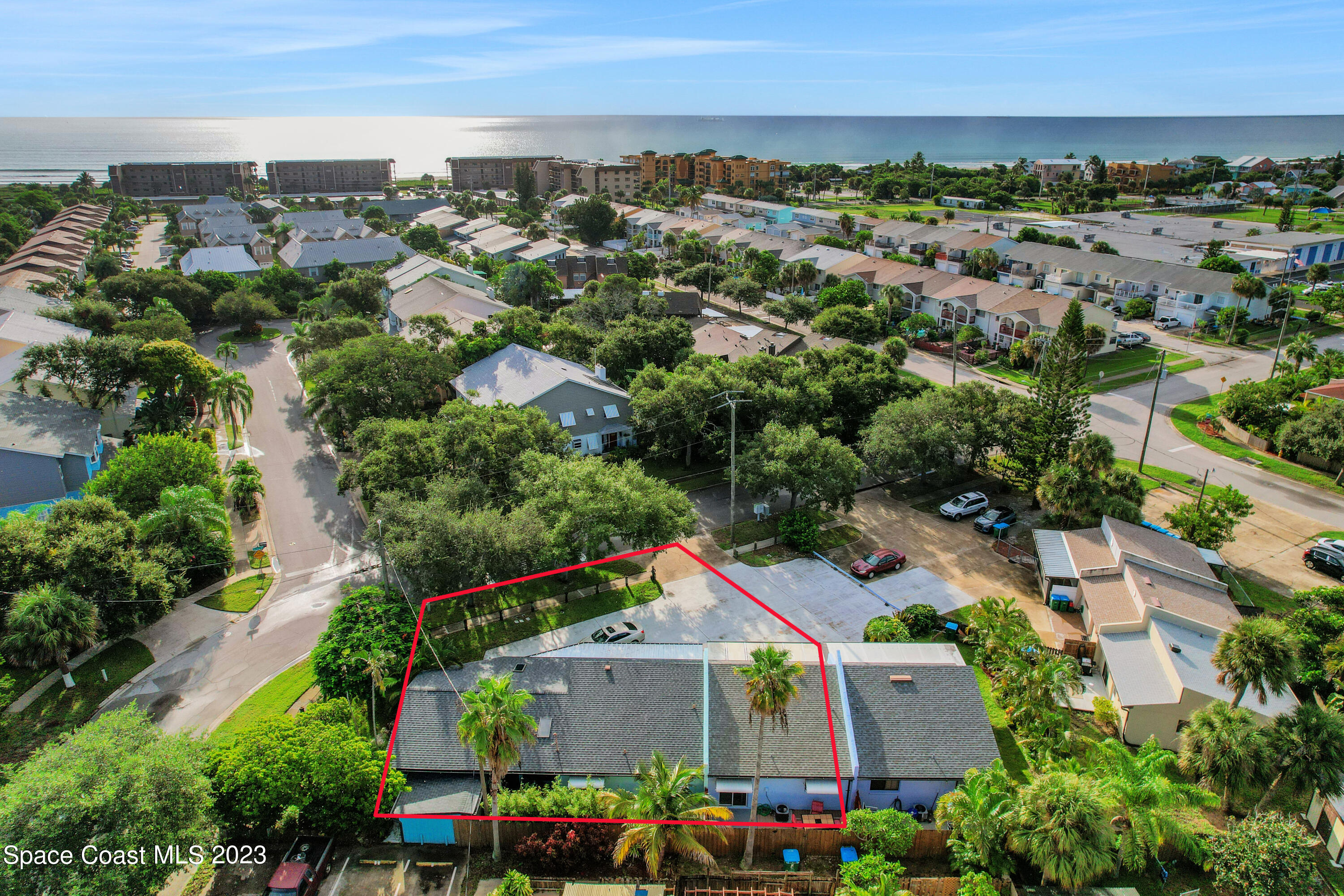 8543 Rosalind Avenue