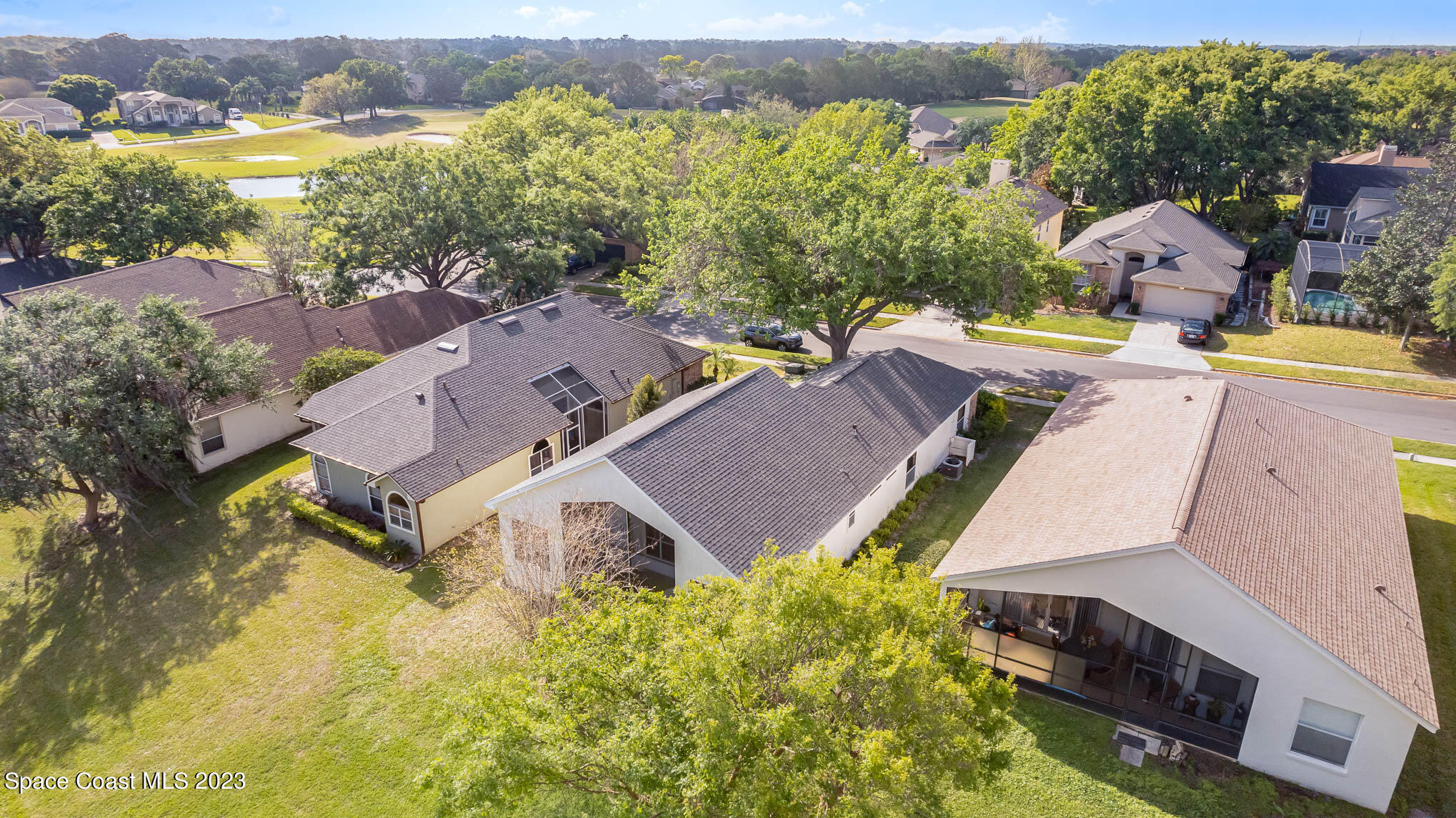 484 Arrowmount Place