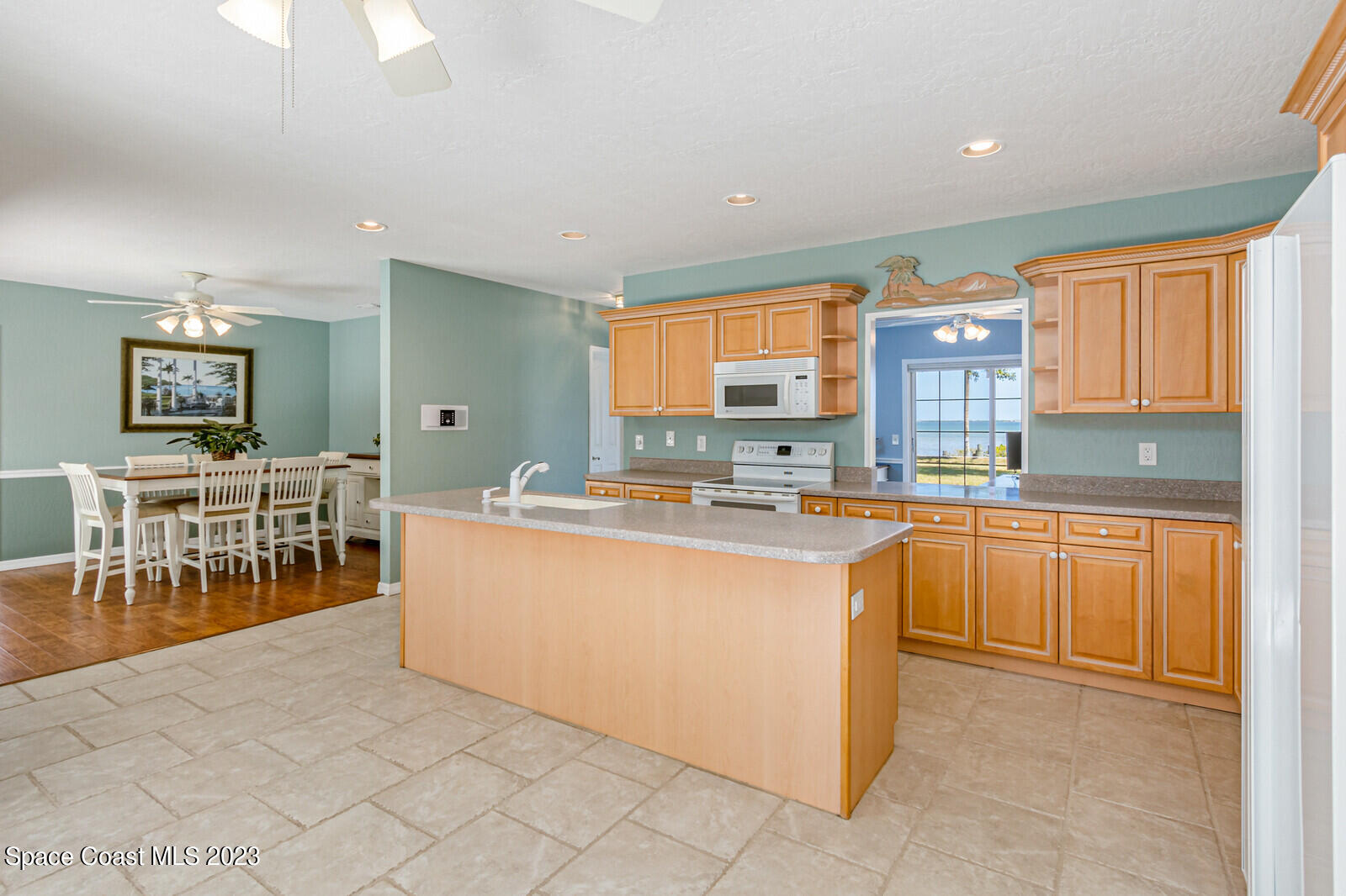 100 Woods South Drive