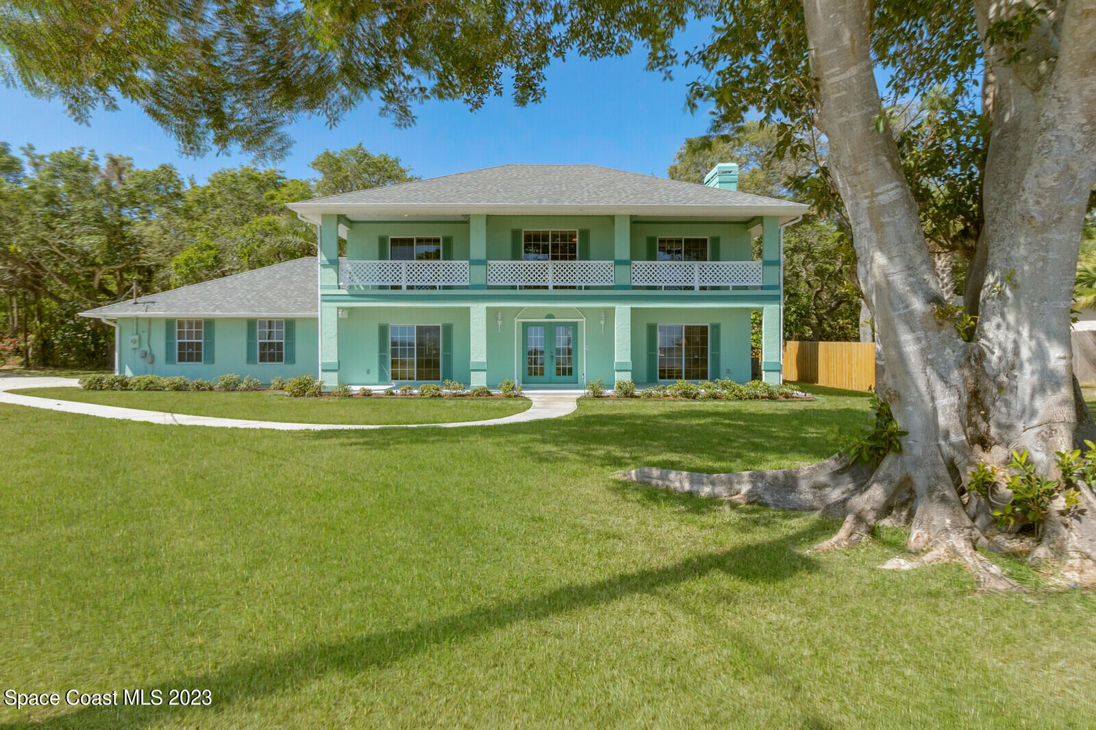 100 Woods South Drive