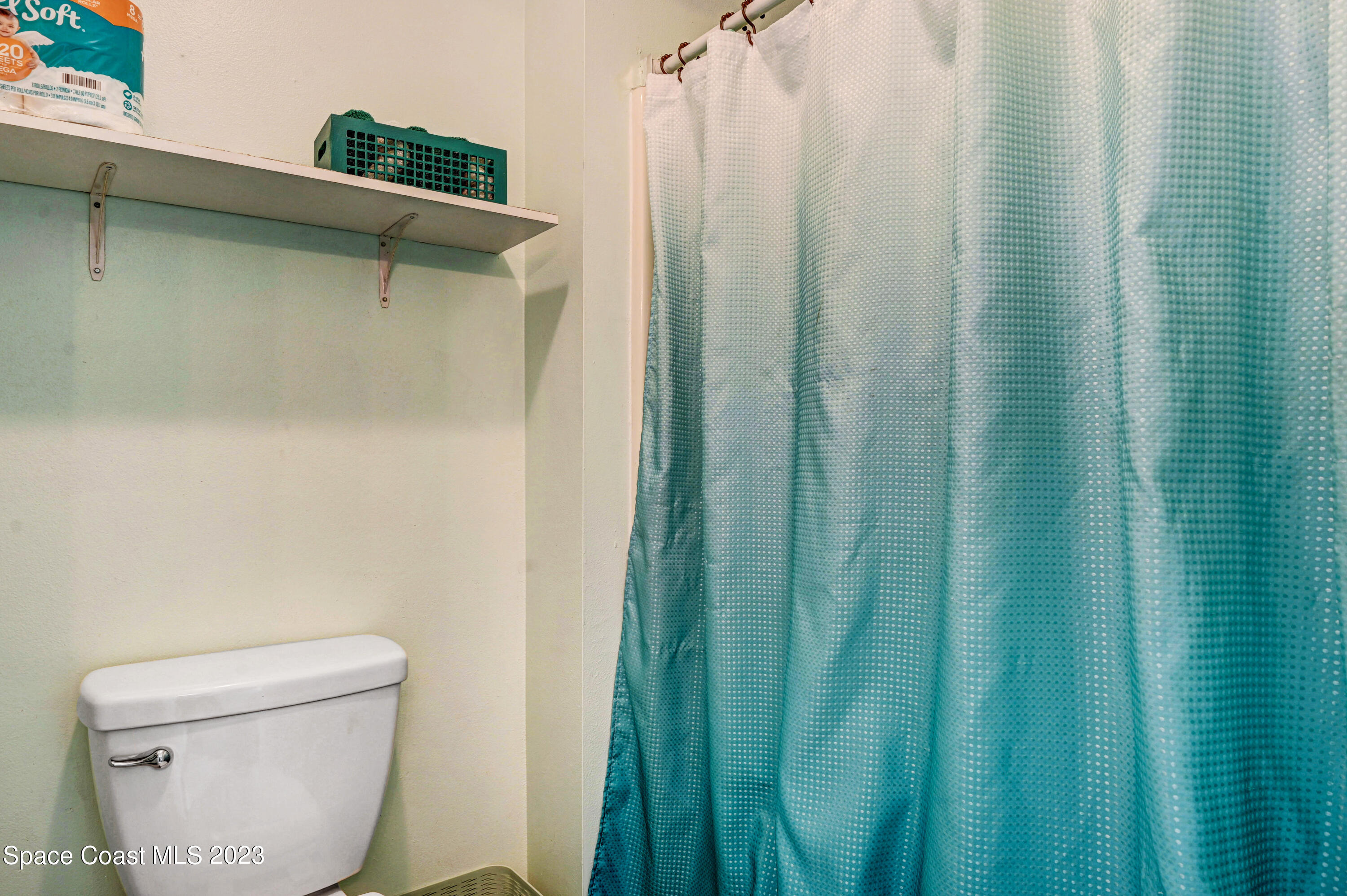 6830 Whitetail Court