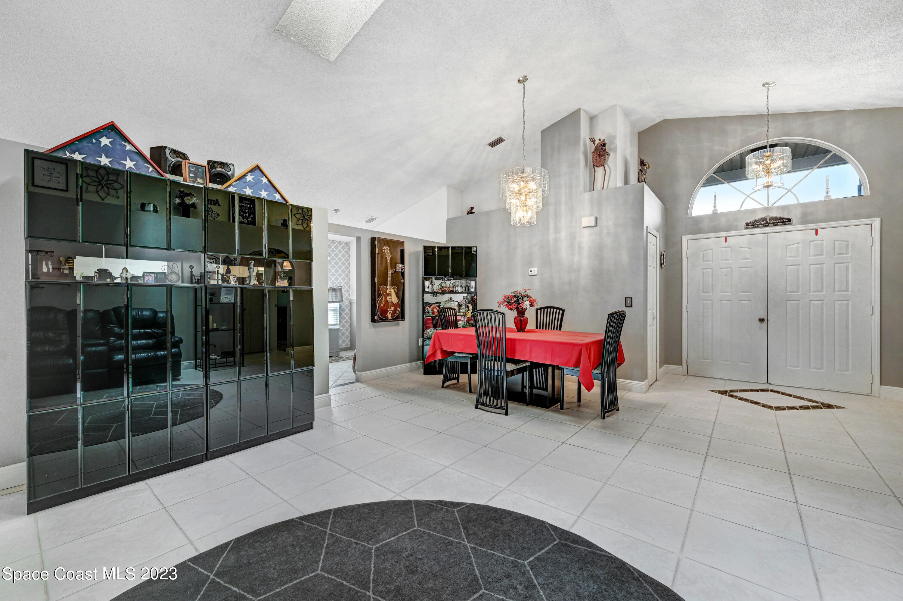 6830 Whitetail Court