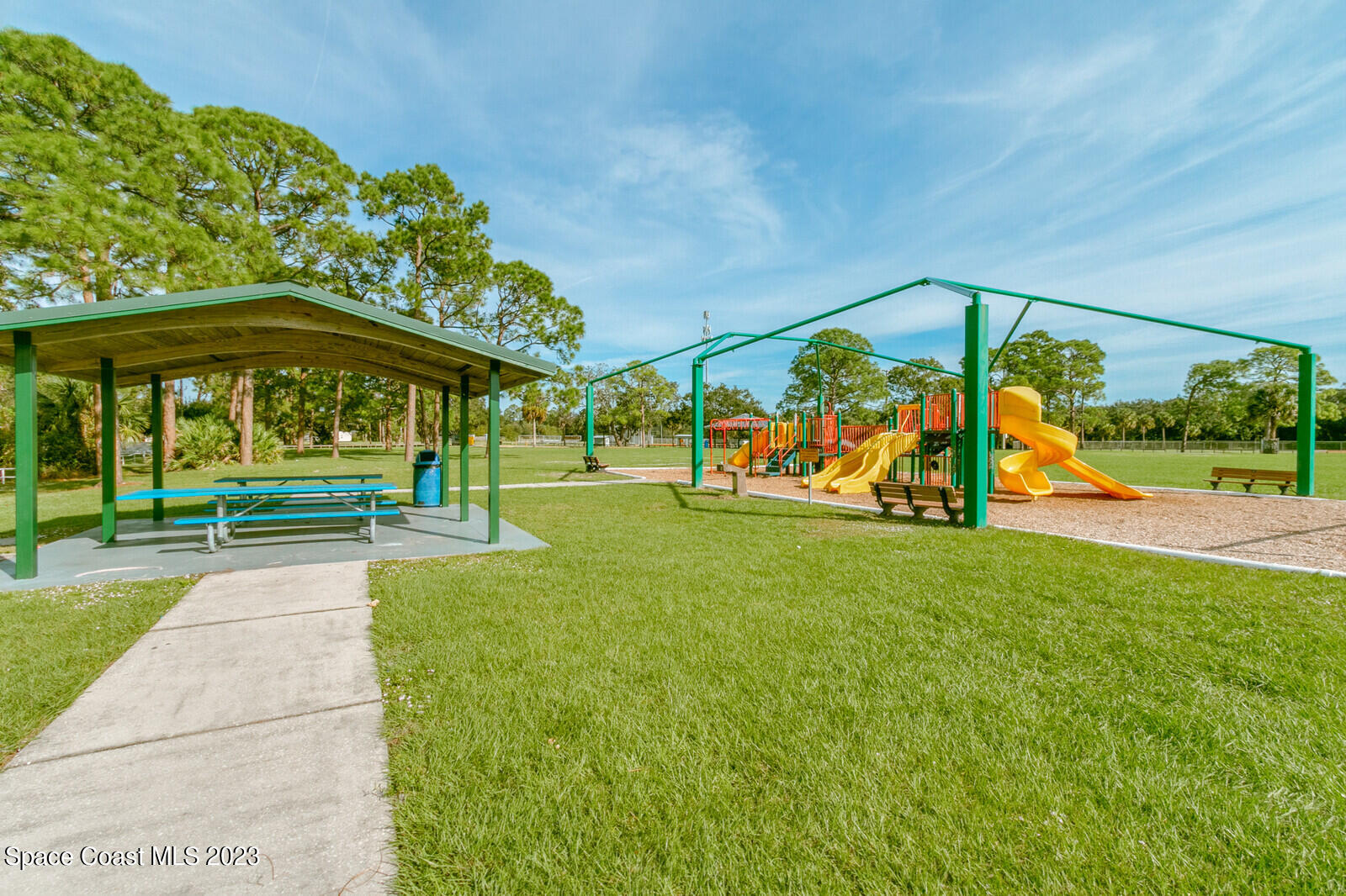 662 Concord Street NE