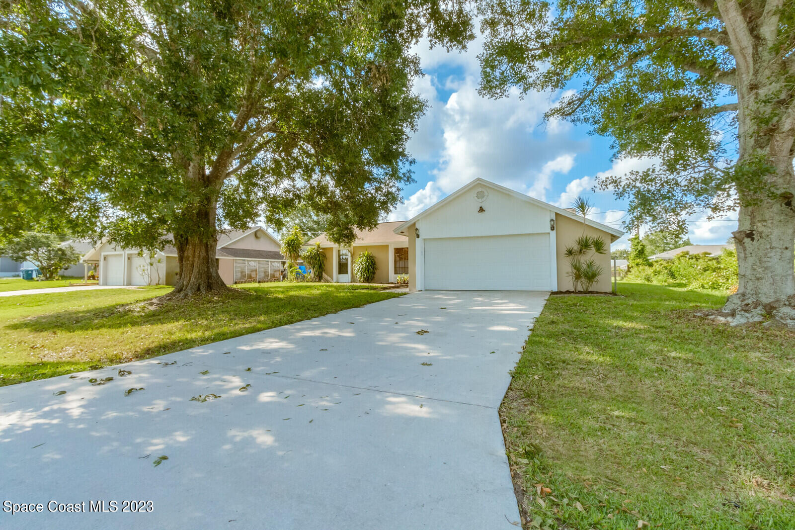 662 Concord Street NE