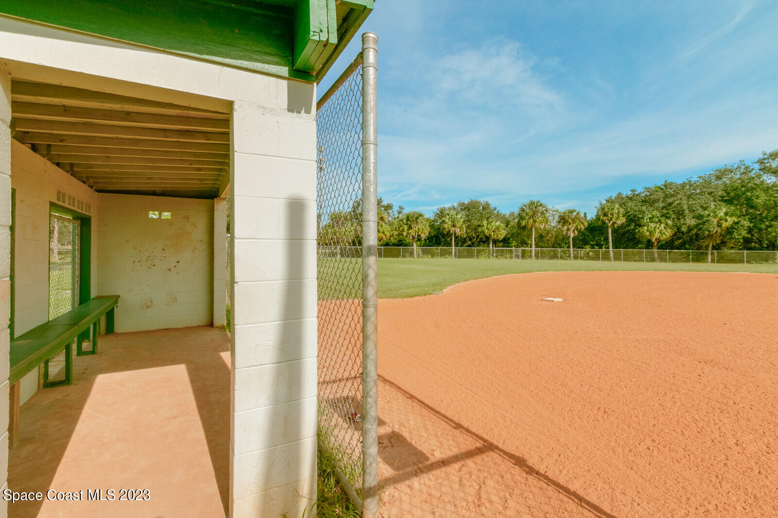 662 Concord Street NE