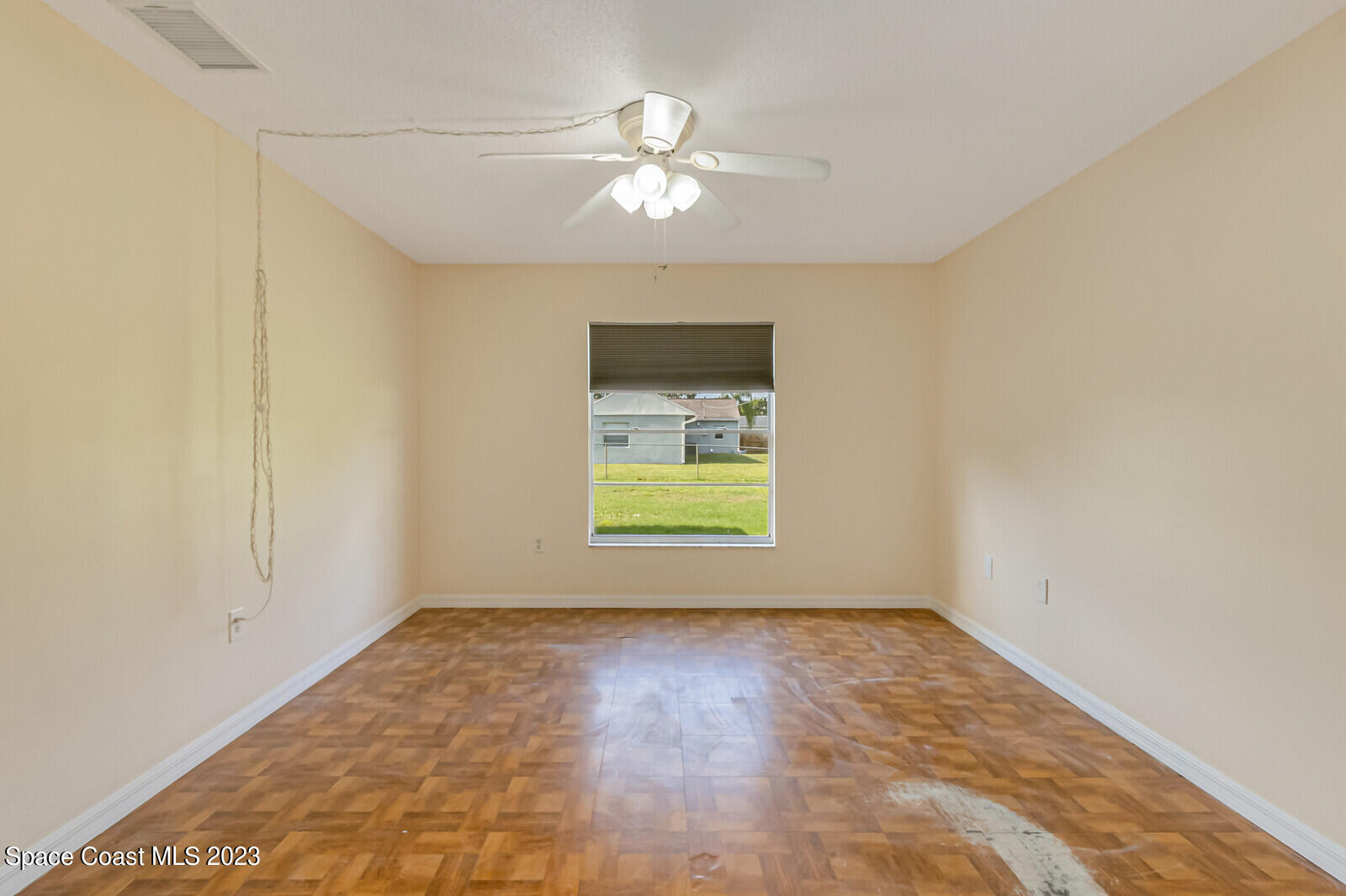 662 Concord Street NE