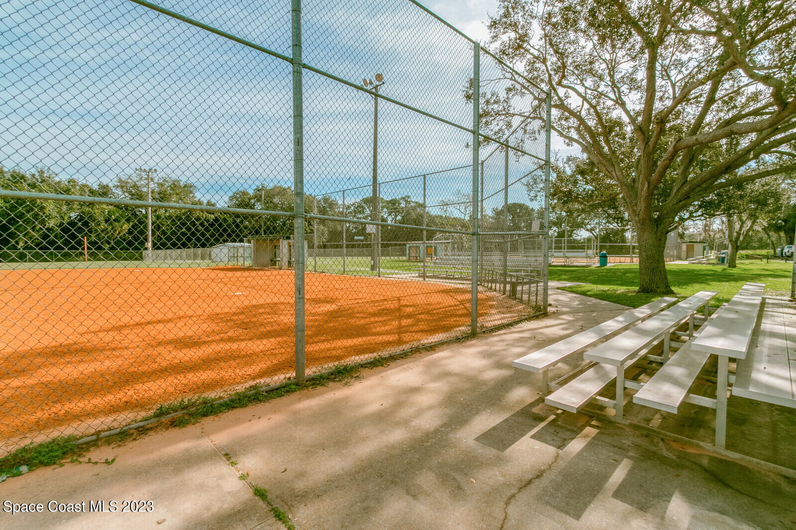 662 Concord Street NE