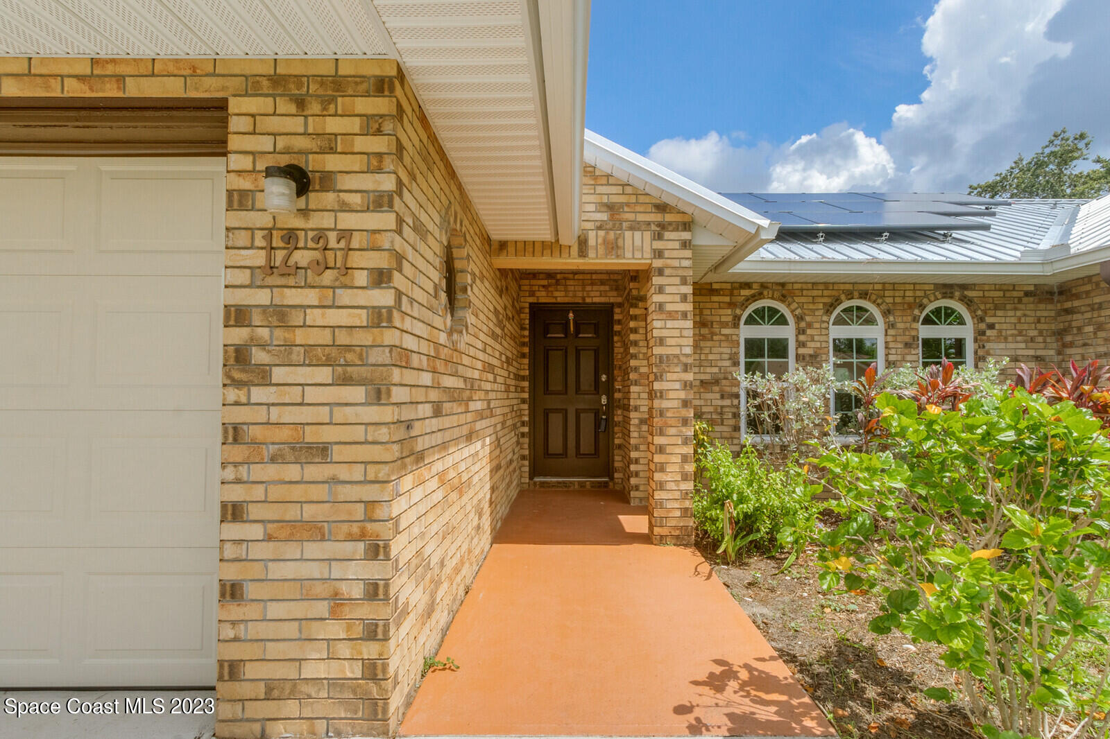 1237 Helias Street NW