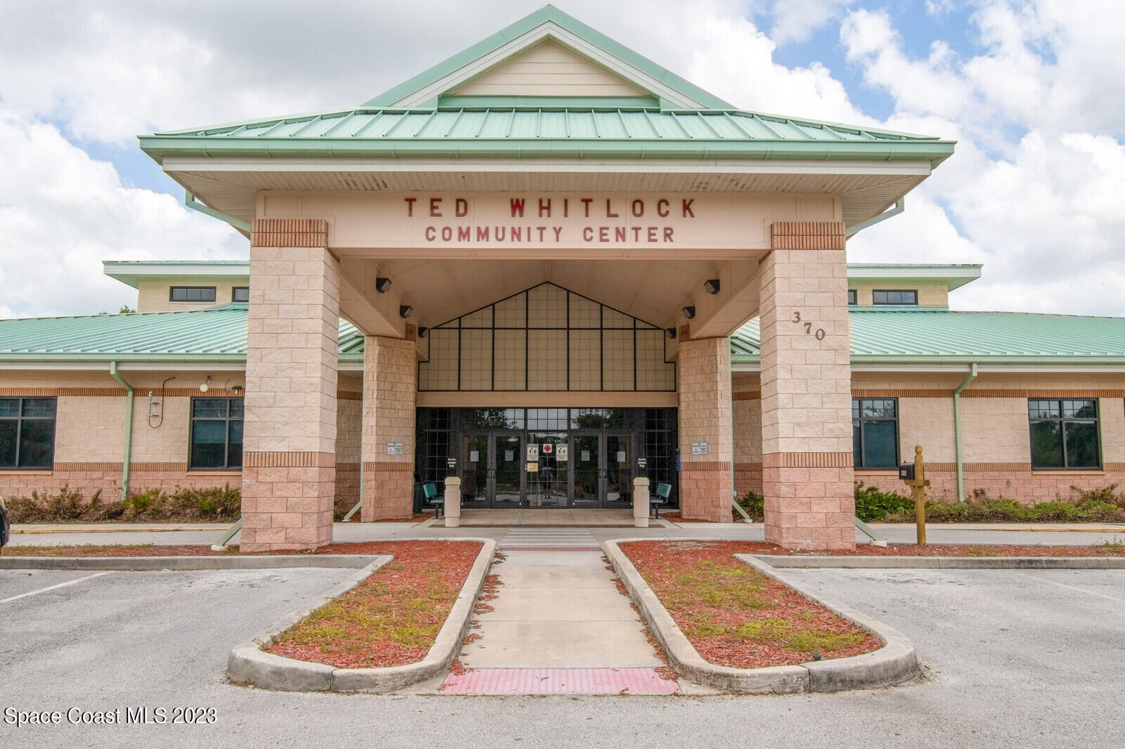 1237 Helias Street NW