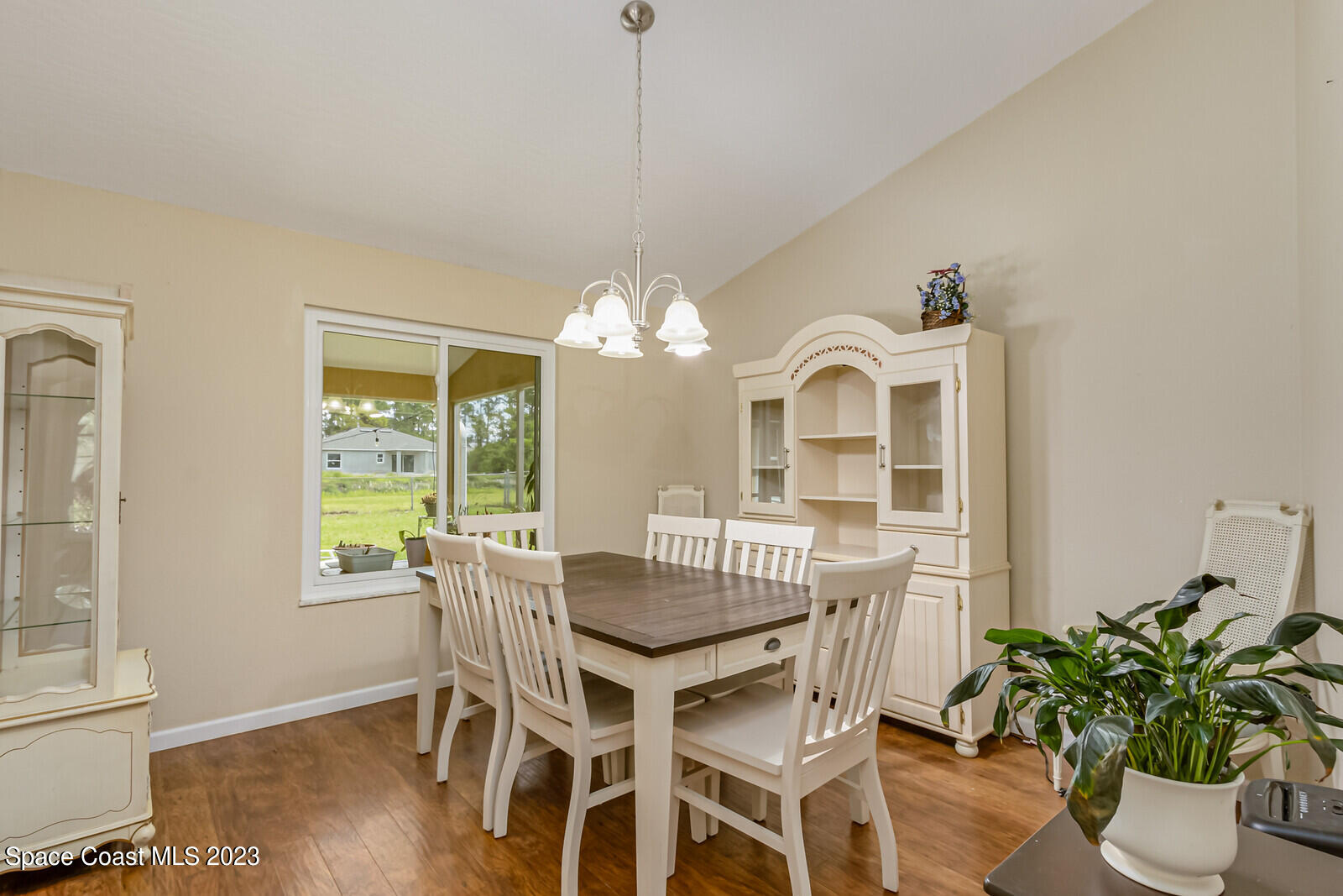 1237 Helias Street NW