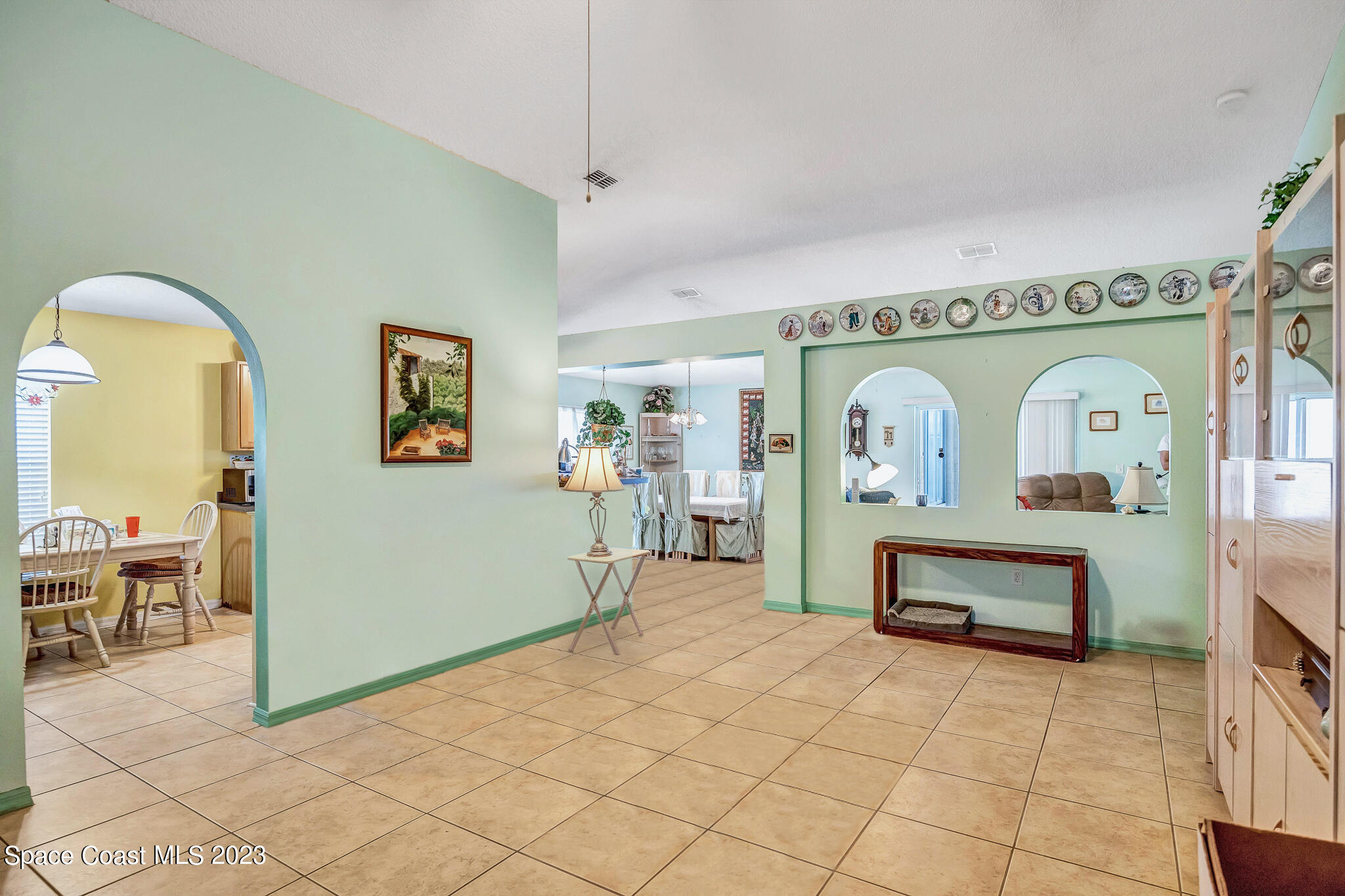 1149 White Oak Circle