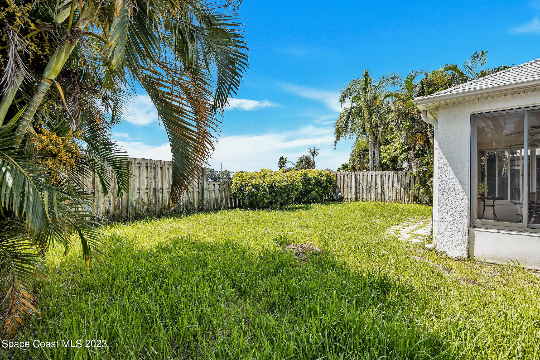 1149 White Oak Circle