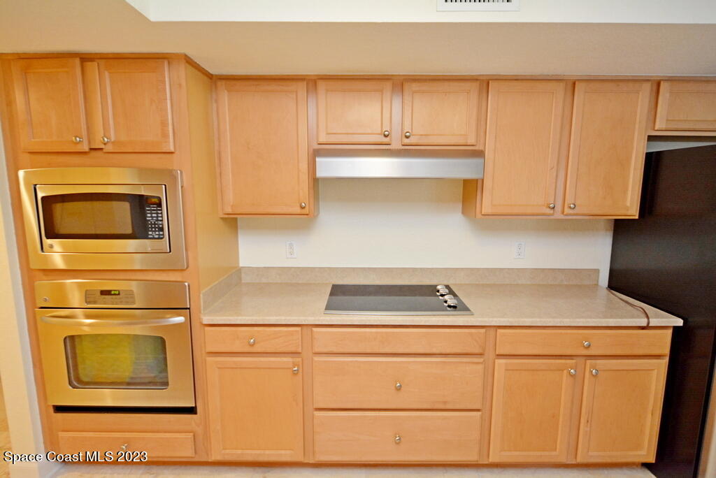 123 Lancha Circle, 101