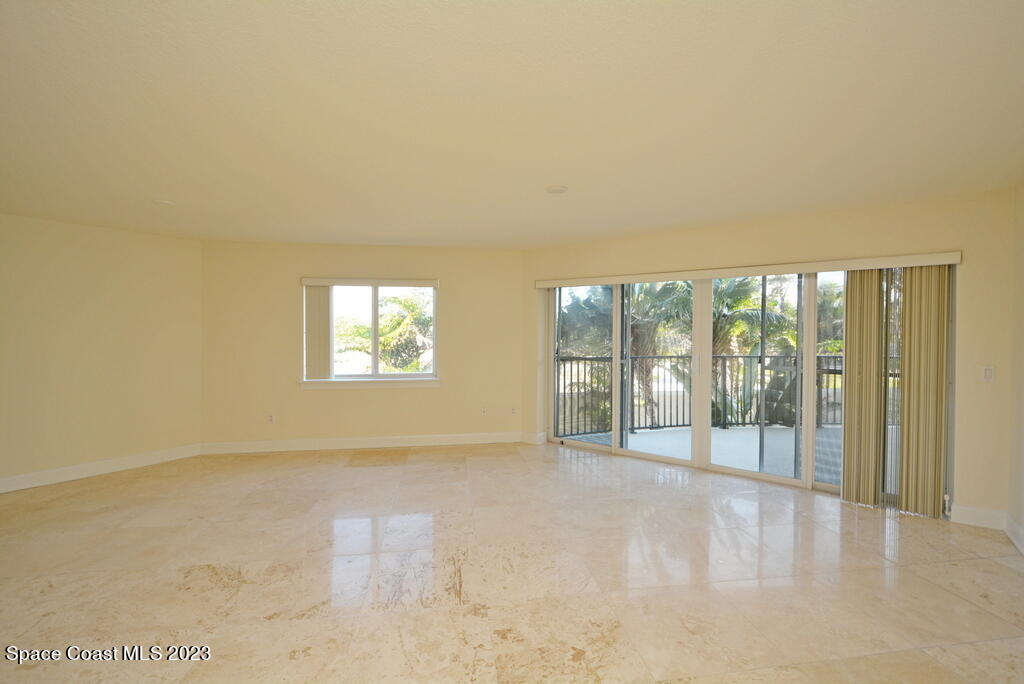 123 Lancha Circle, 101