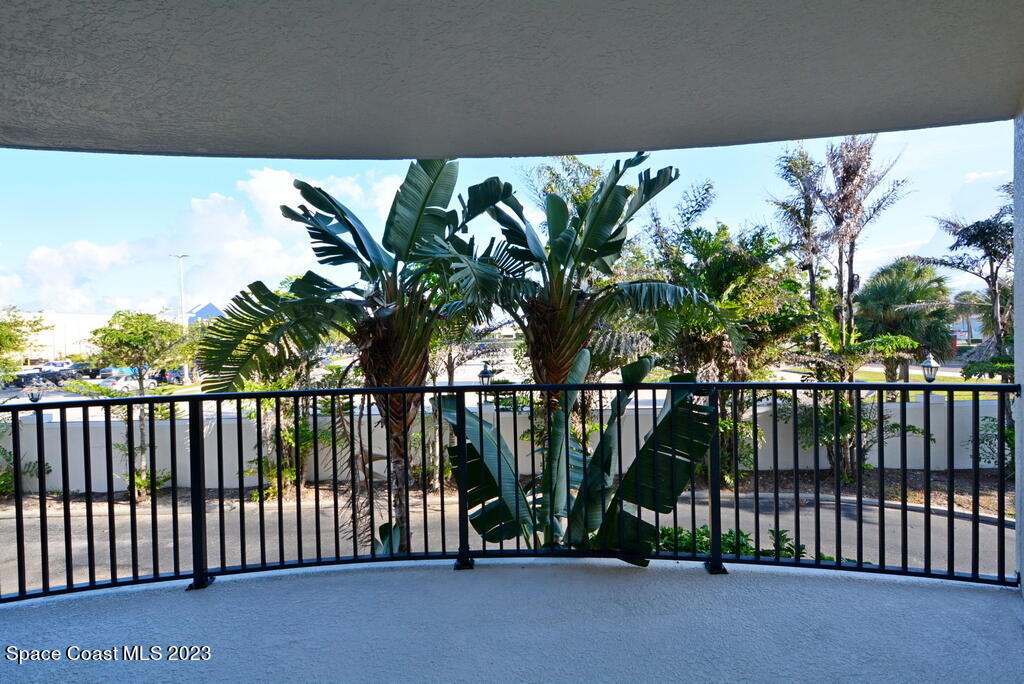 123 Lancha Circle, 101