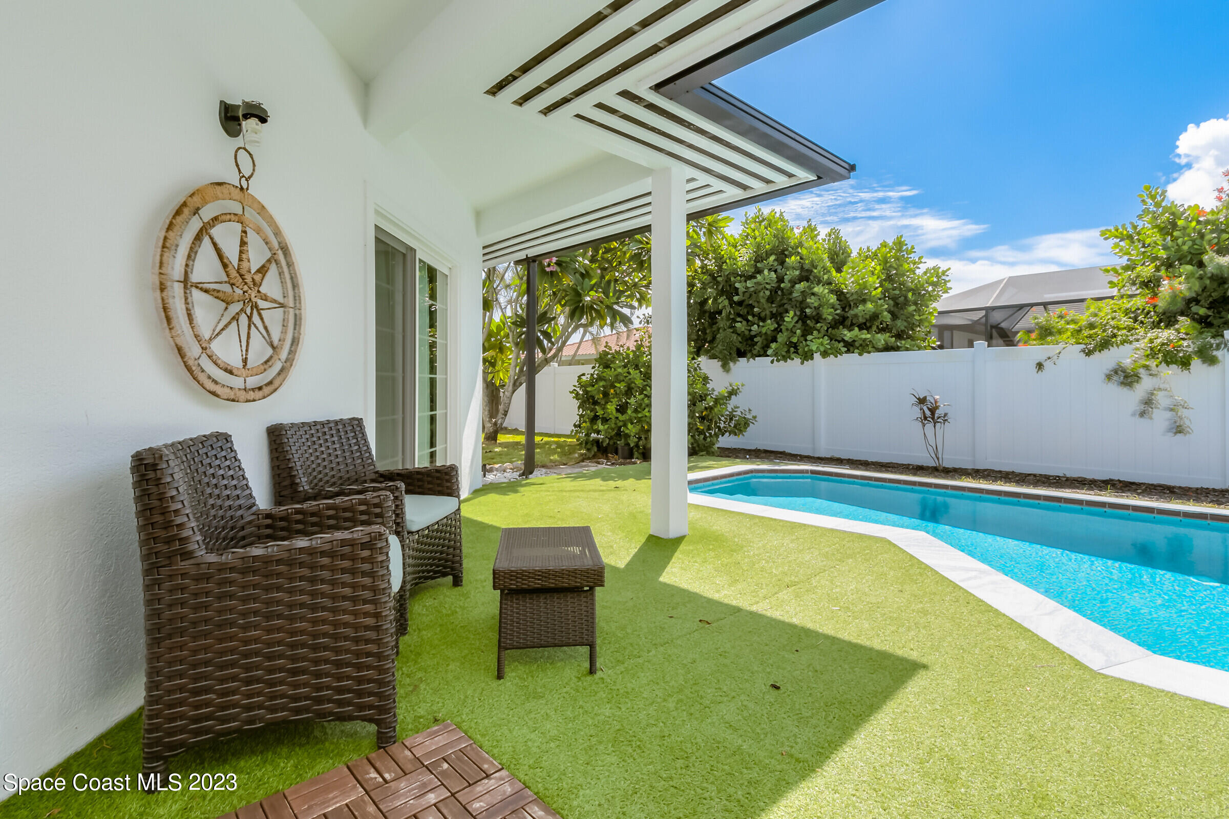 409 Lighthouse Landing Street