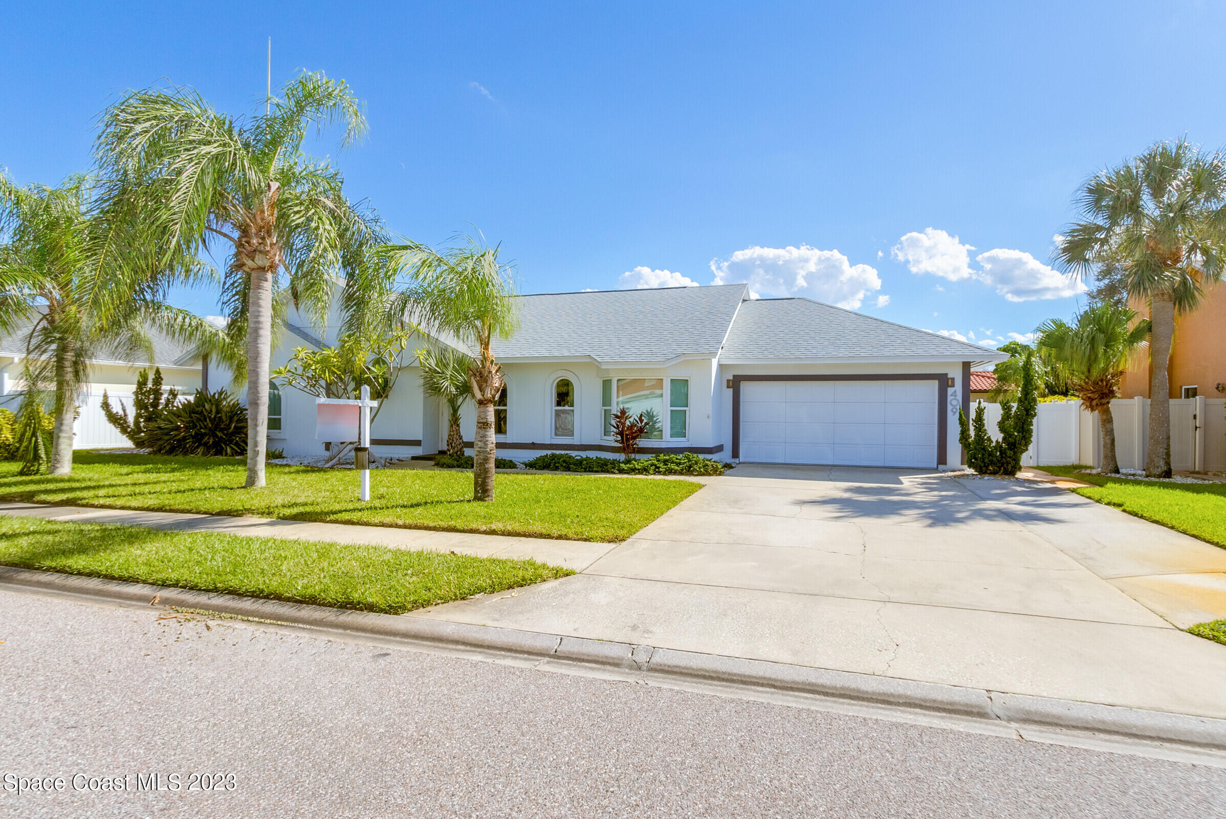 409 Lighthouse Landing Street