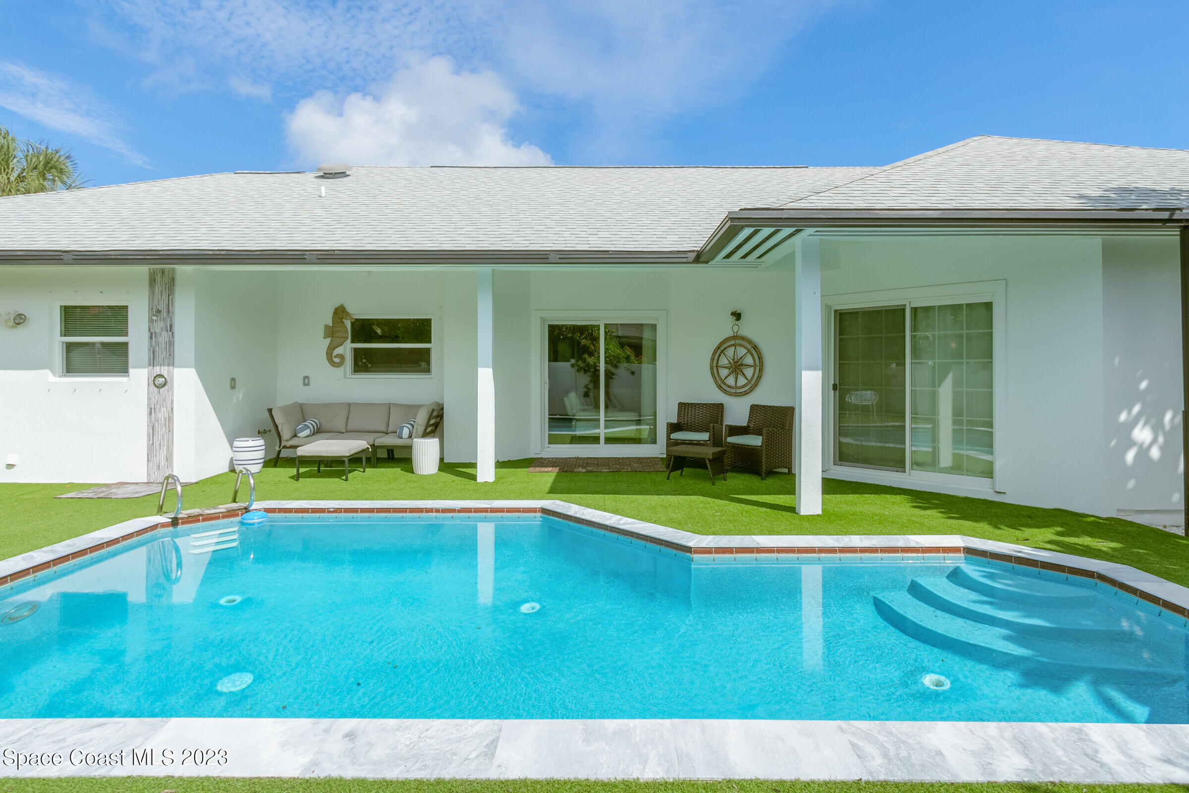 409 Lighthouse Landing Street