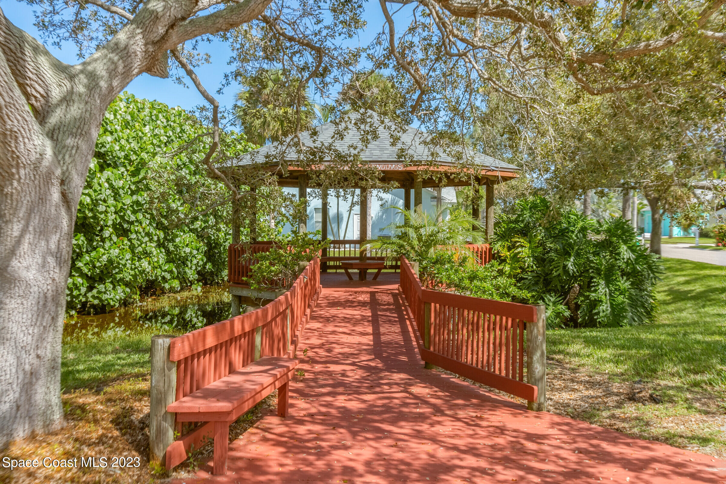 409 Lighthouse Landing Street