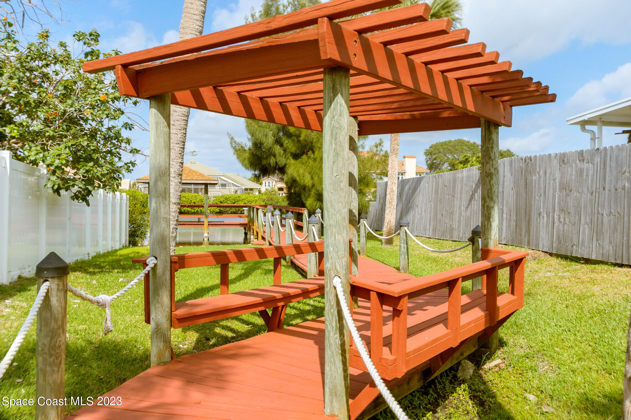 409 Lighthouse Landing Street