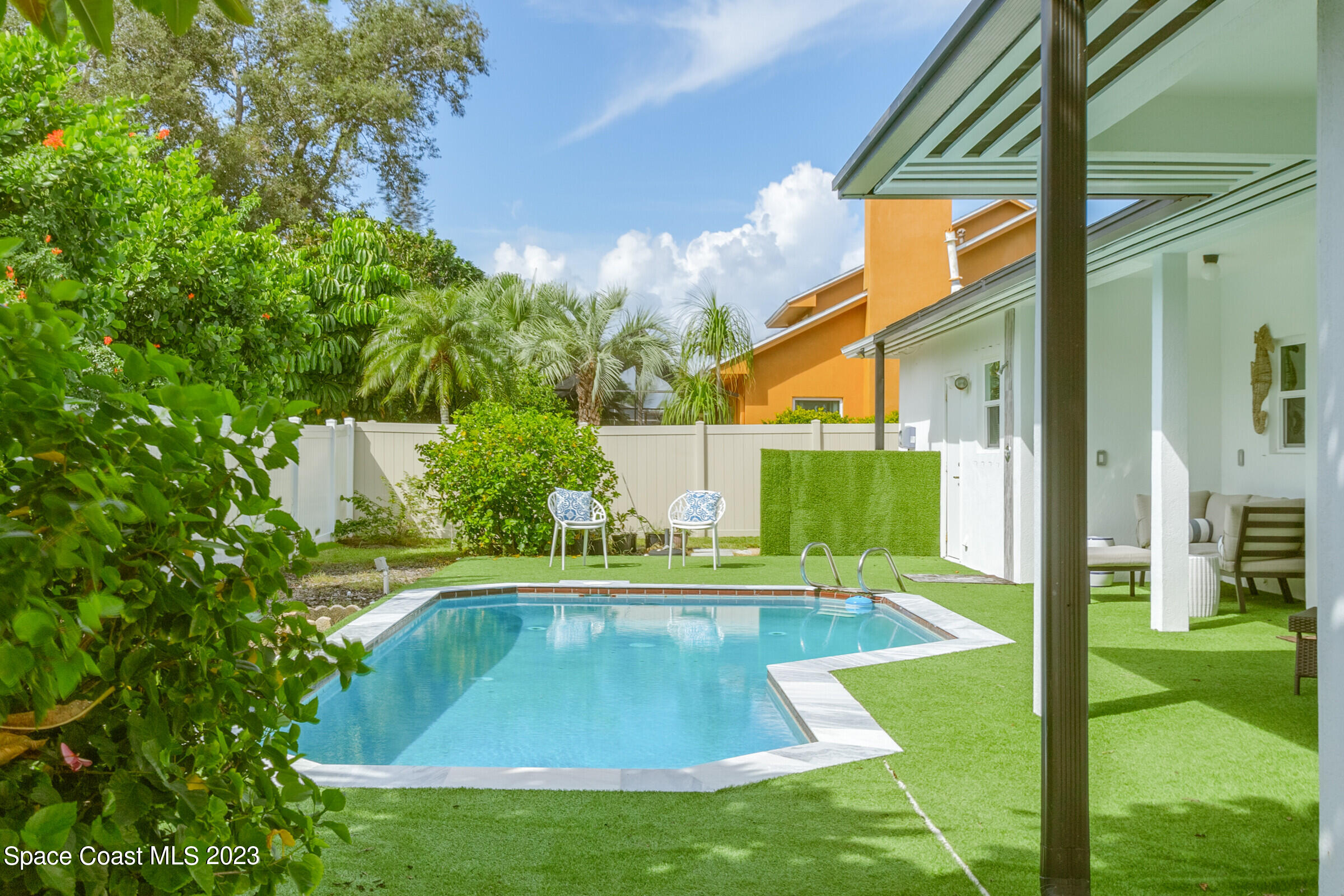 409 Lighthouse Landing Street