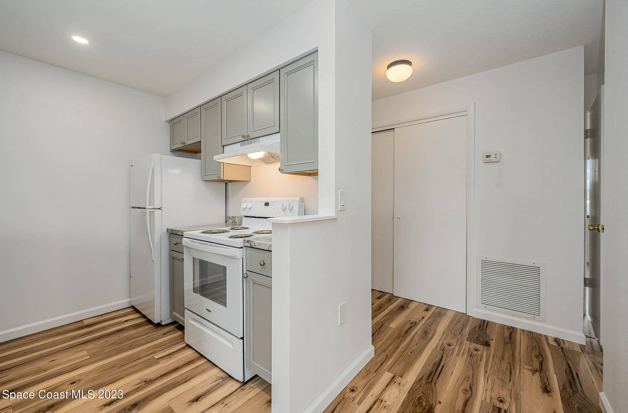 212 San Paulo Circle, 16212