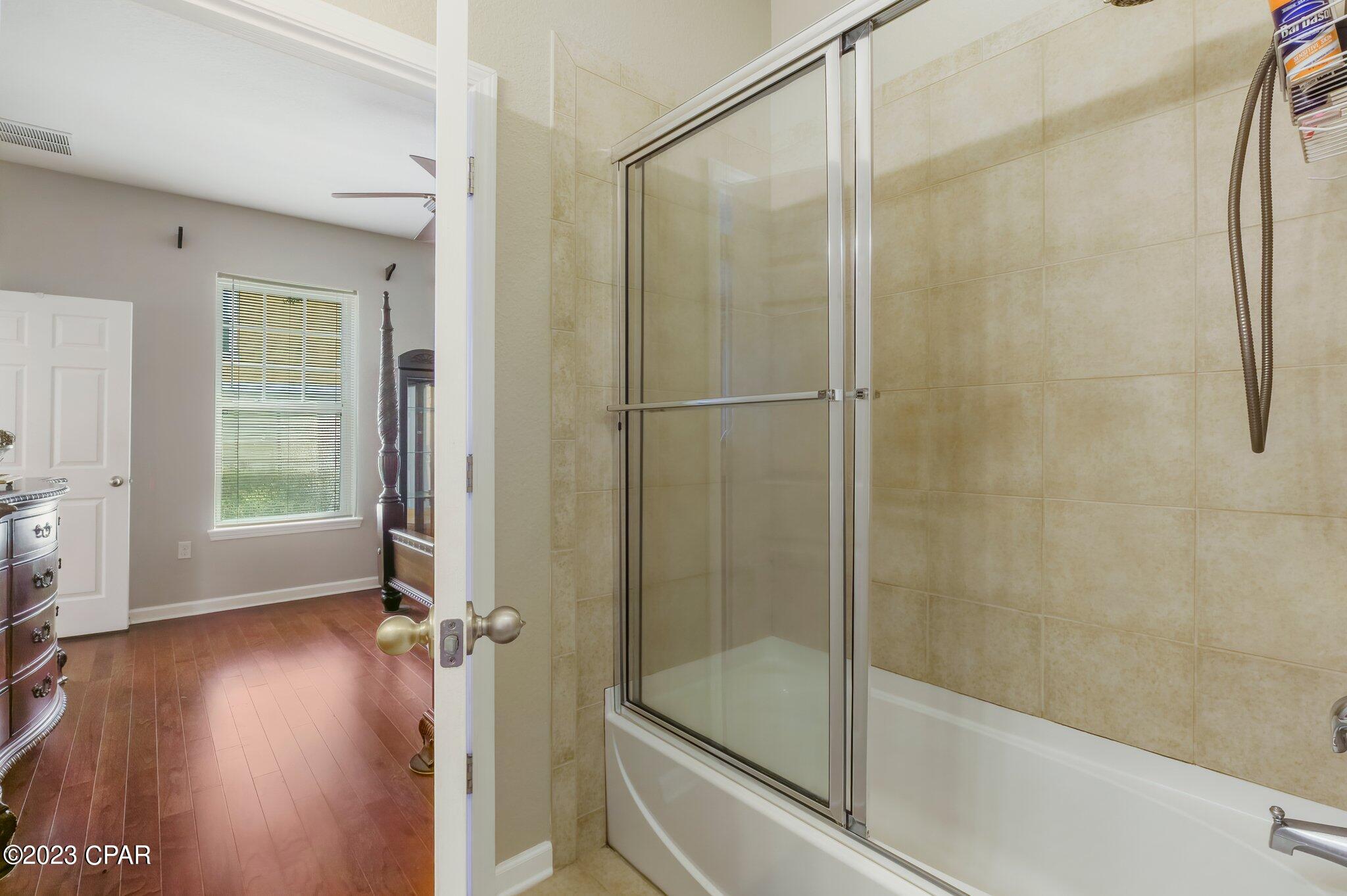 206 Sand Oak Boulevard